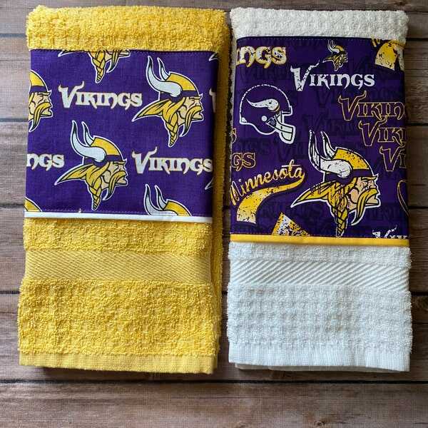 🏈NFL team themed towel set of two