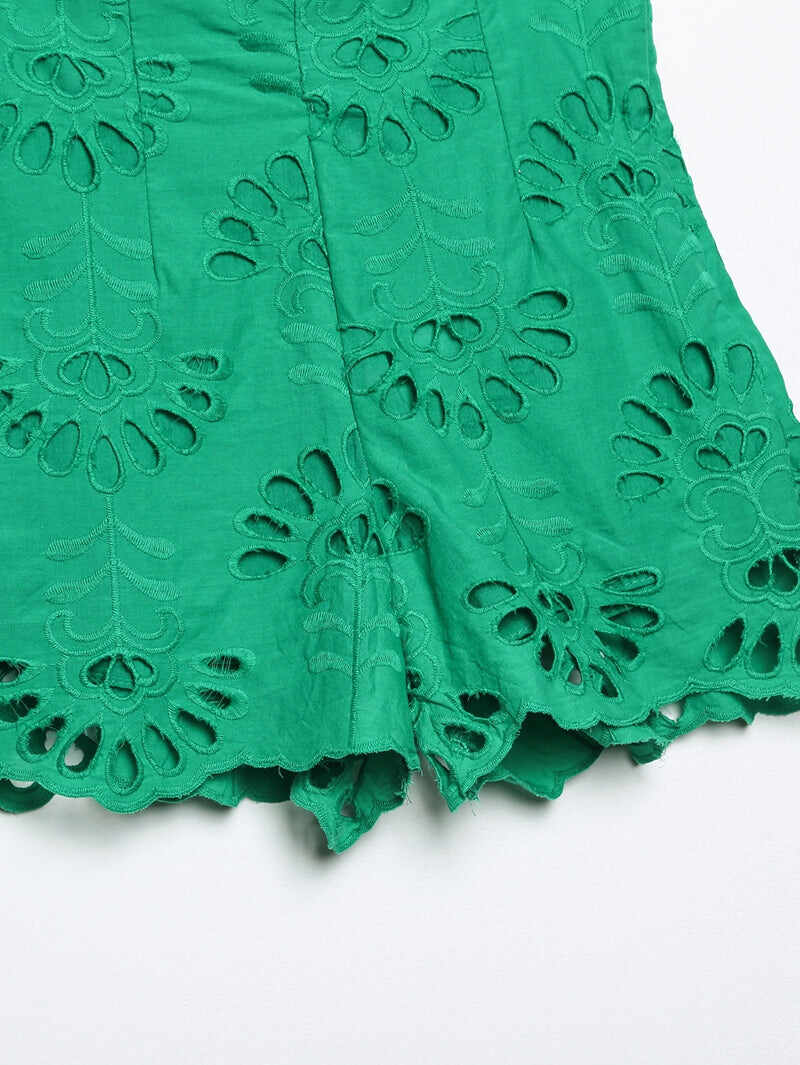 European And American Versatile Women''s Summer New Fashion Cut Out Embroidered Shorts