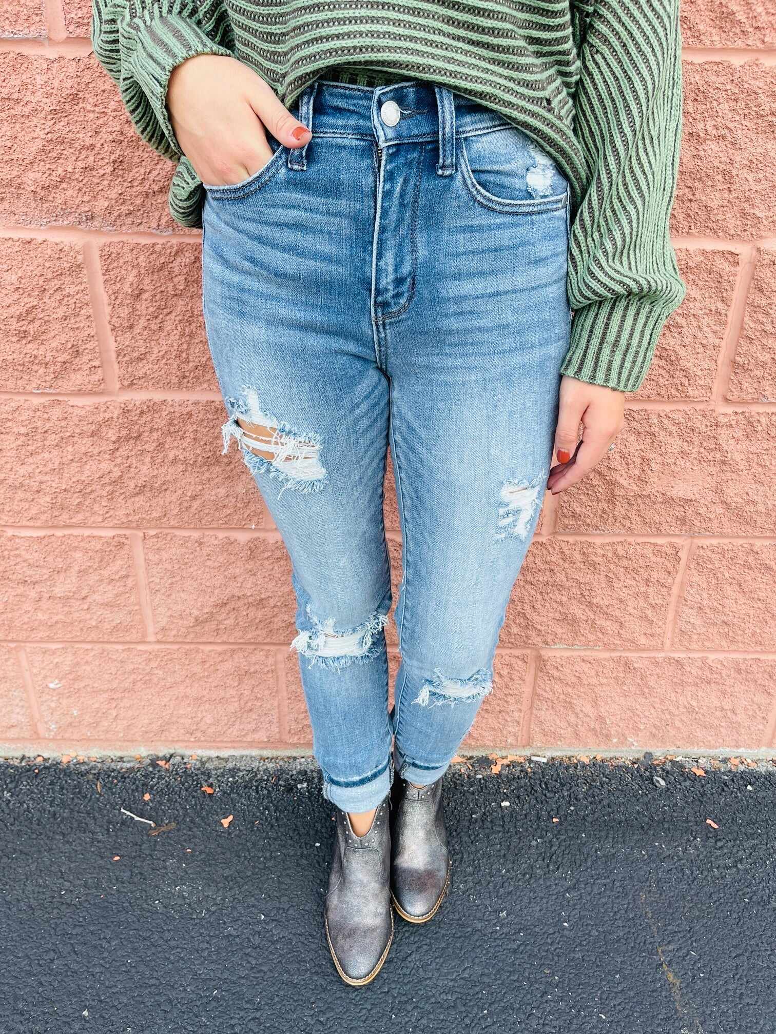 Plus/Reg Stand Tall 34 Inch Inseam Skinny Jeans