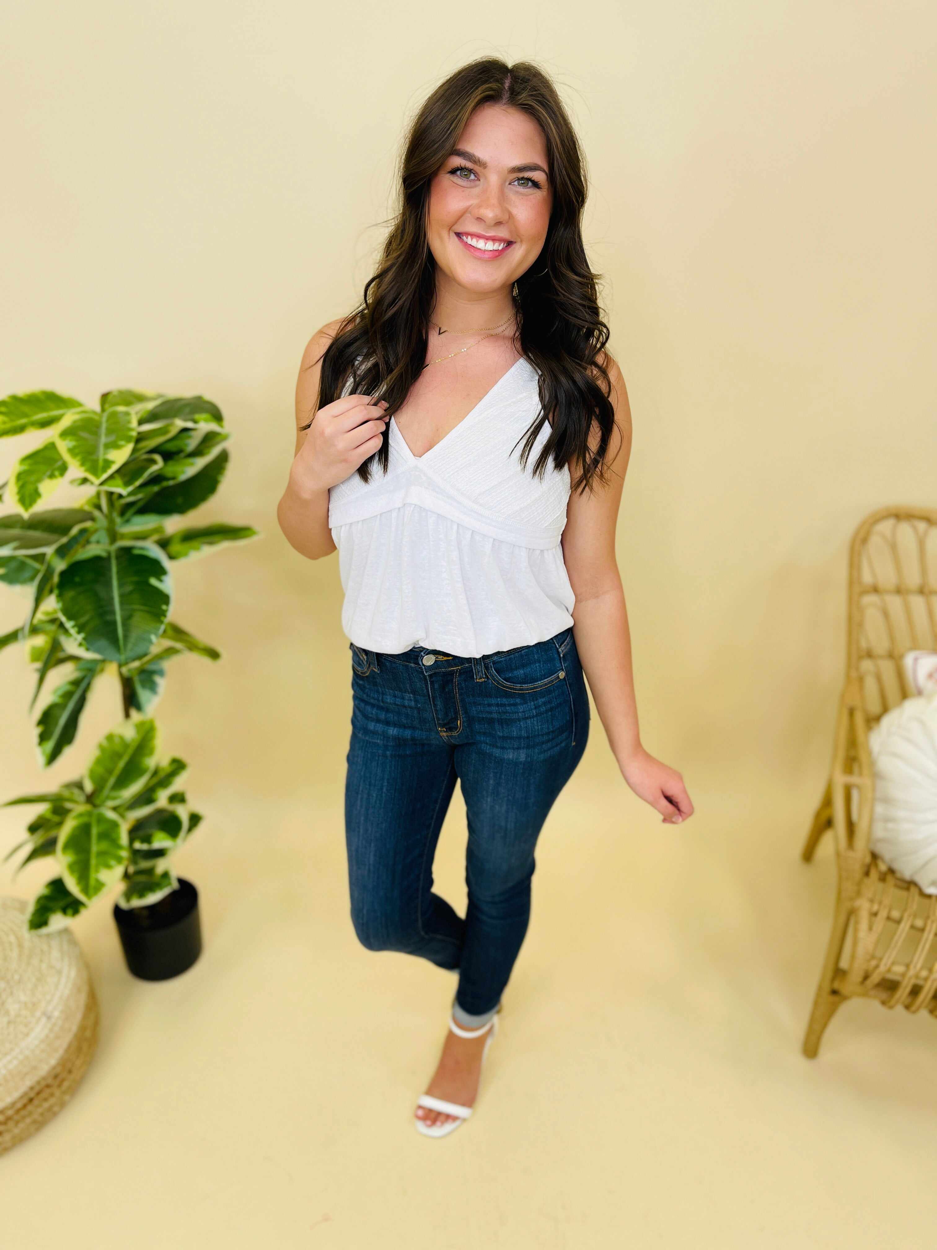 FIFTH RESTOCK! BEST SELLER!  Mid Rise REG/CURVY Work For The Weekend Skinny Jeans
