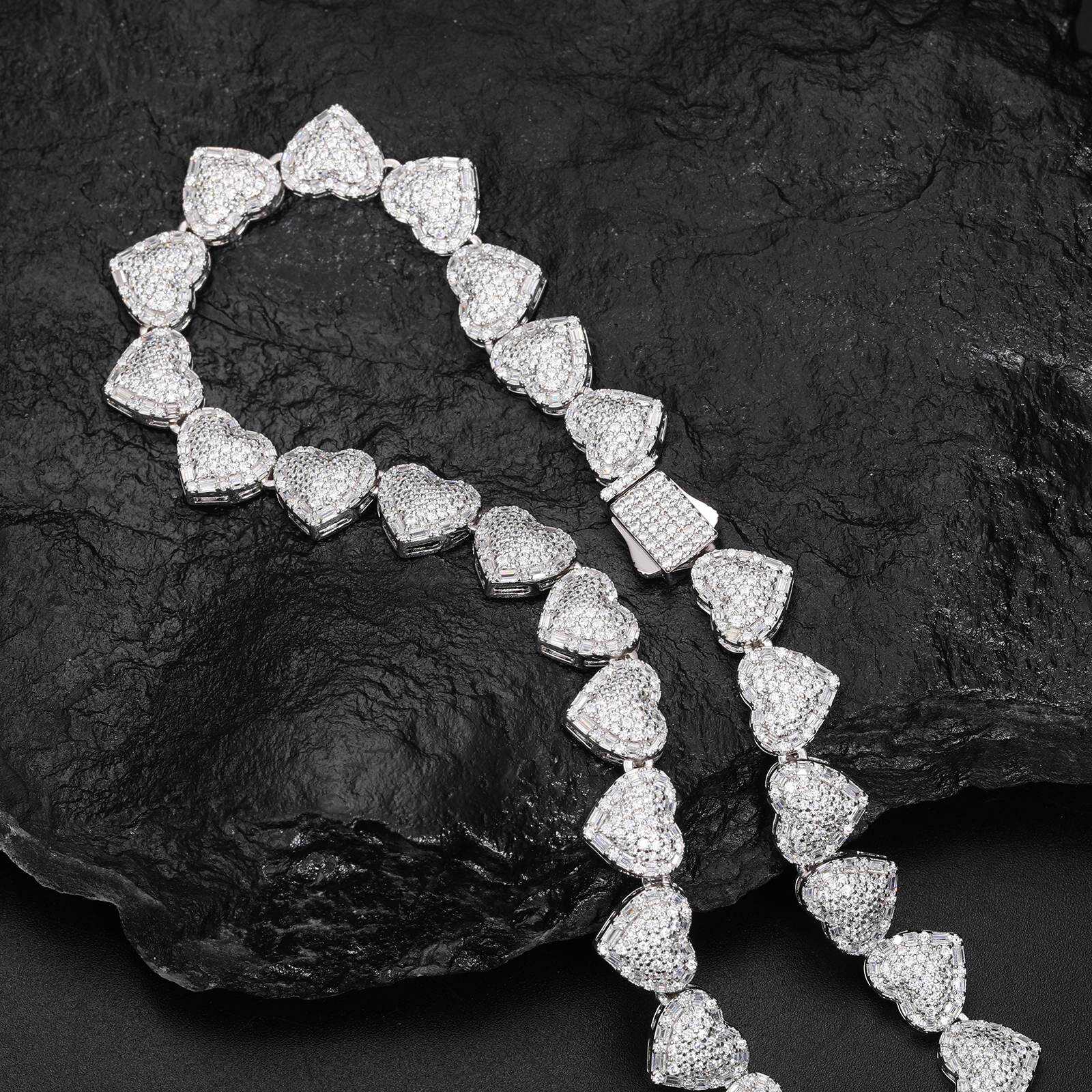 10mm S925 Baguette Moissanite Iced Heart Link Chain