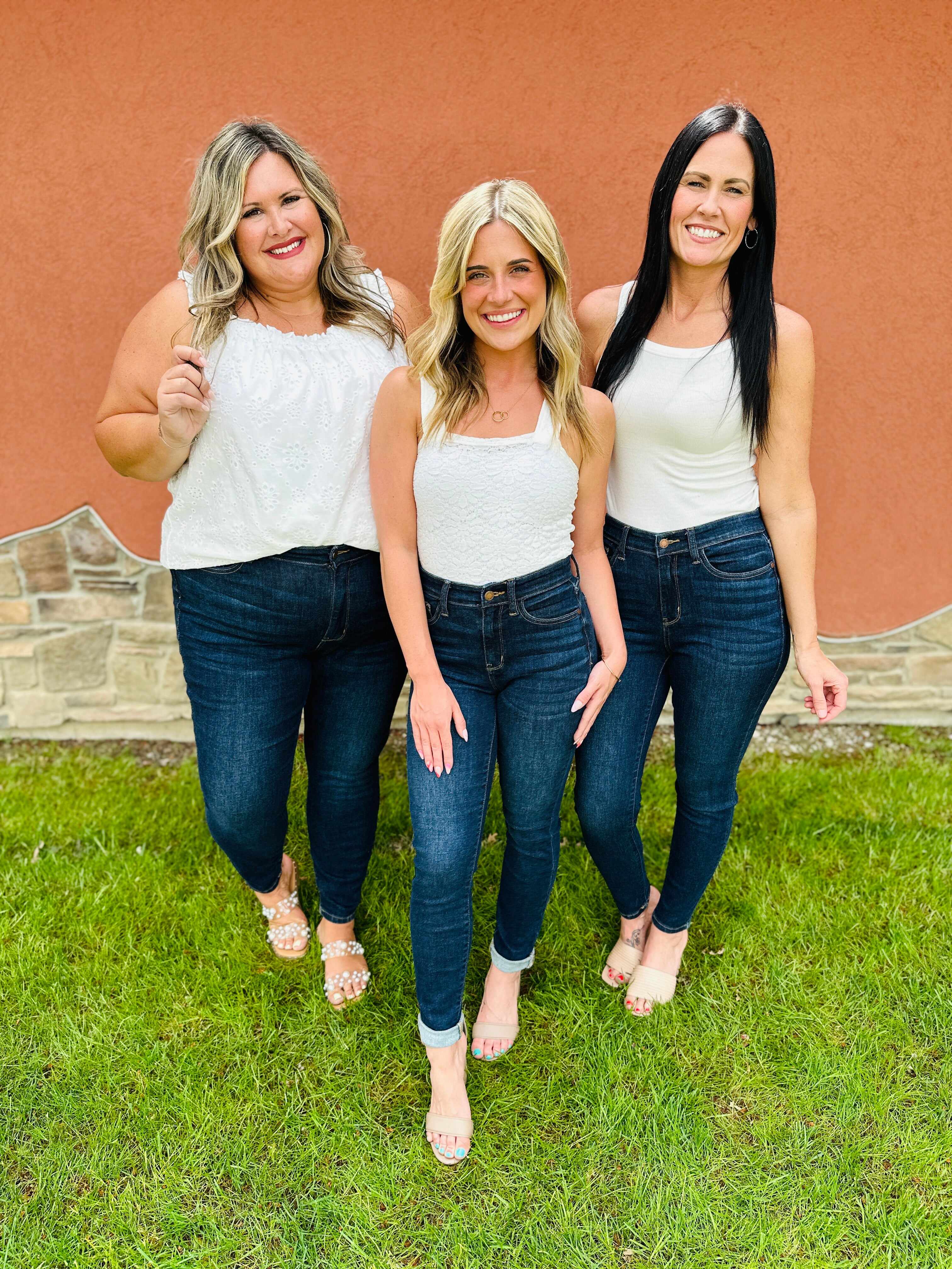 Restock! BEST SELLER! PLUS/REG The Holy Grail of Nondistressed Skinny Jeans