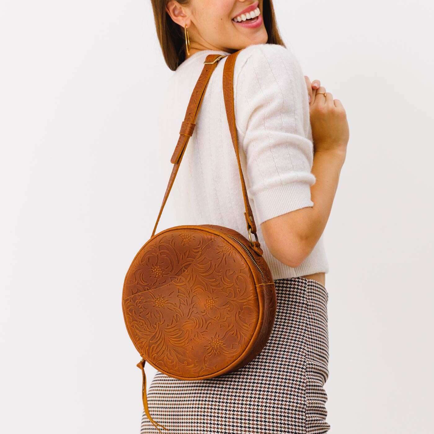 Circle Crossbody