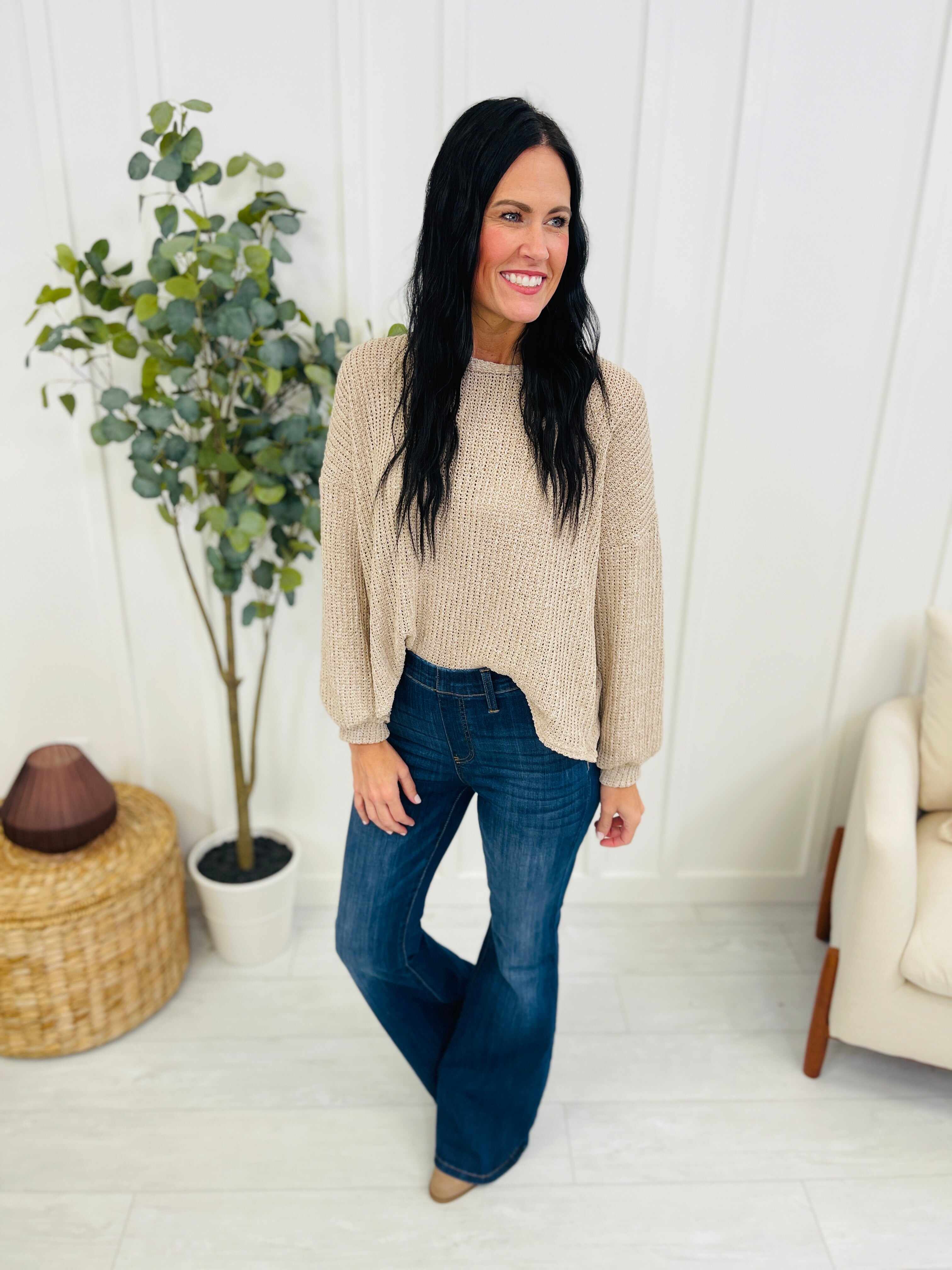 REG/CURVY Dream On Pull On Flare Jeans