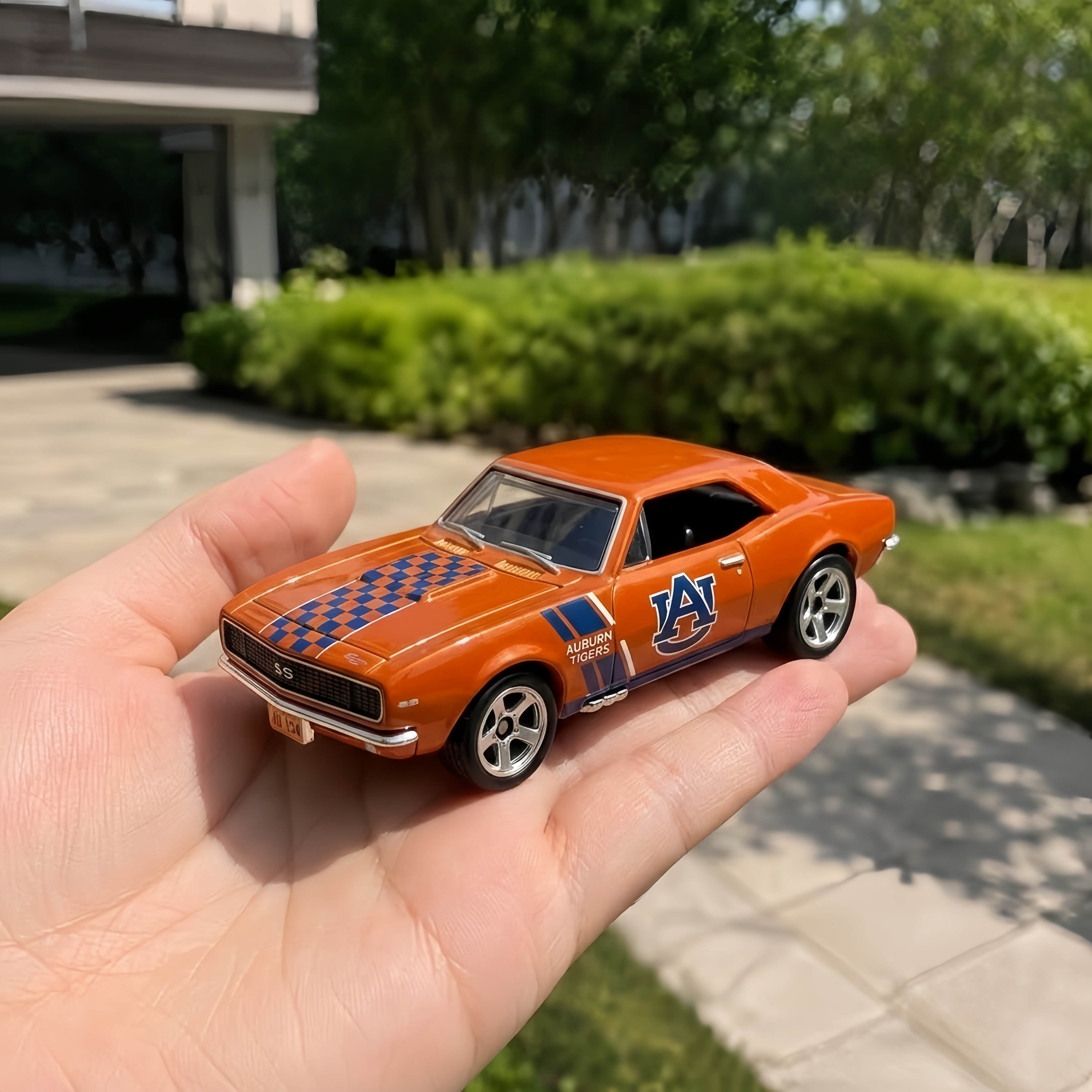 Hot Wheels Auburn Tigers 134th Anniversary Chevrolet Camaro