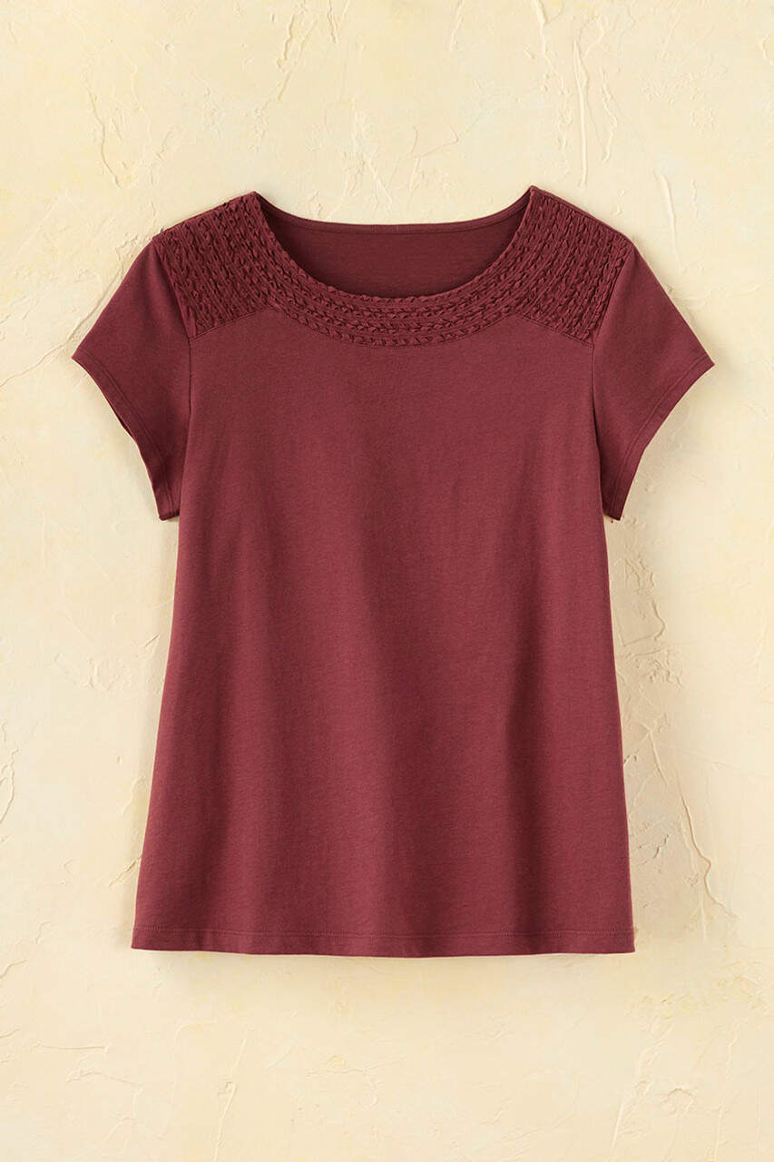 Clarissa Tee