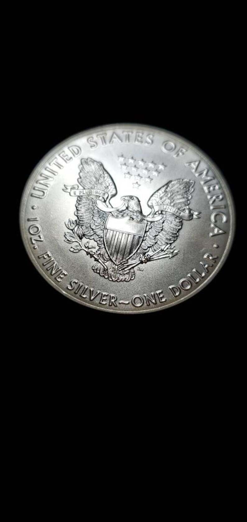 2016  American Silver Eagle BU  -  1 Oz .999 Silver- includes airtight plastic capsule    Lot#  360