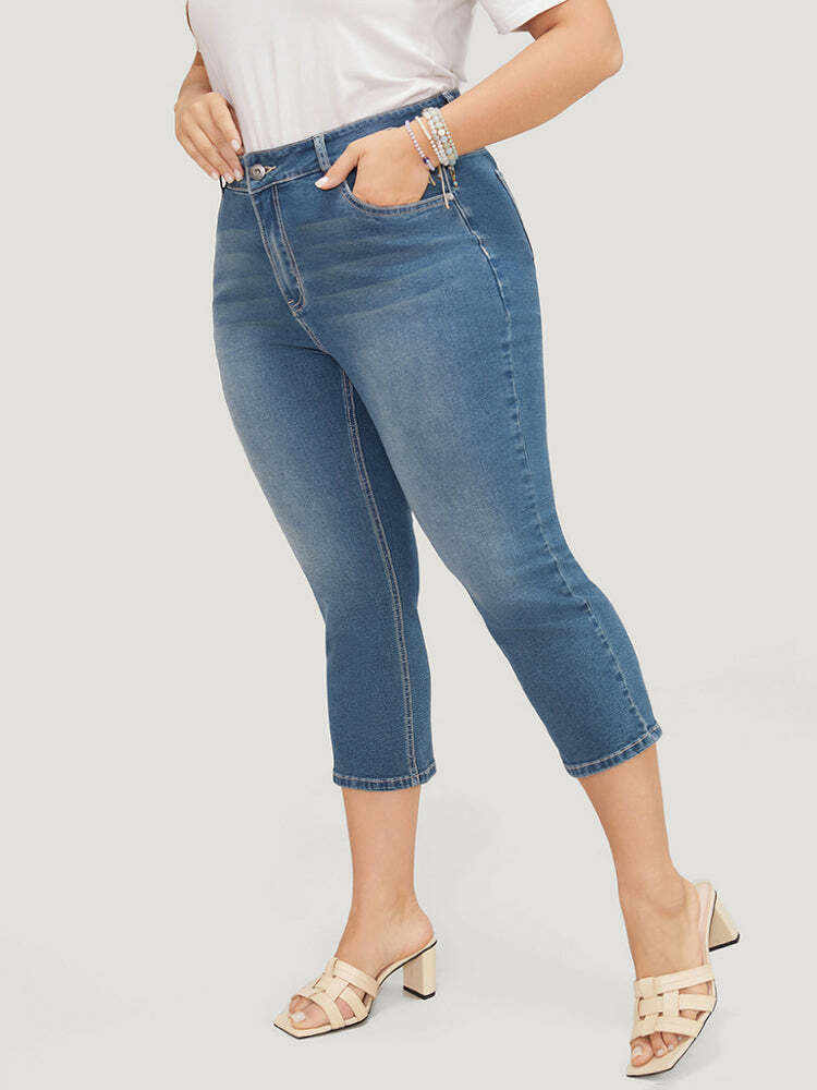Skinny Very Stretchy High Rise Medium Wash Cropped Jeans