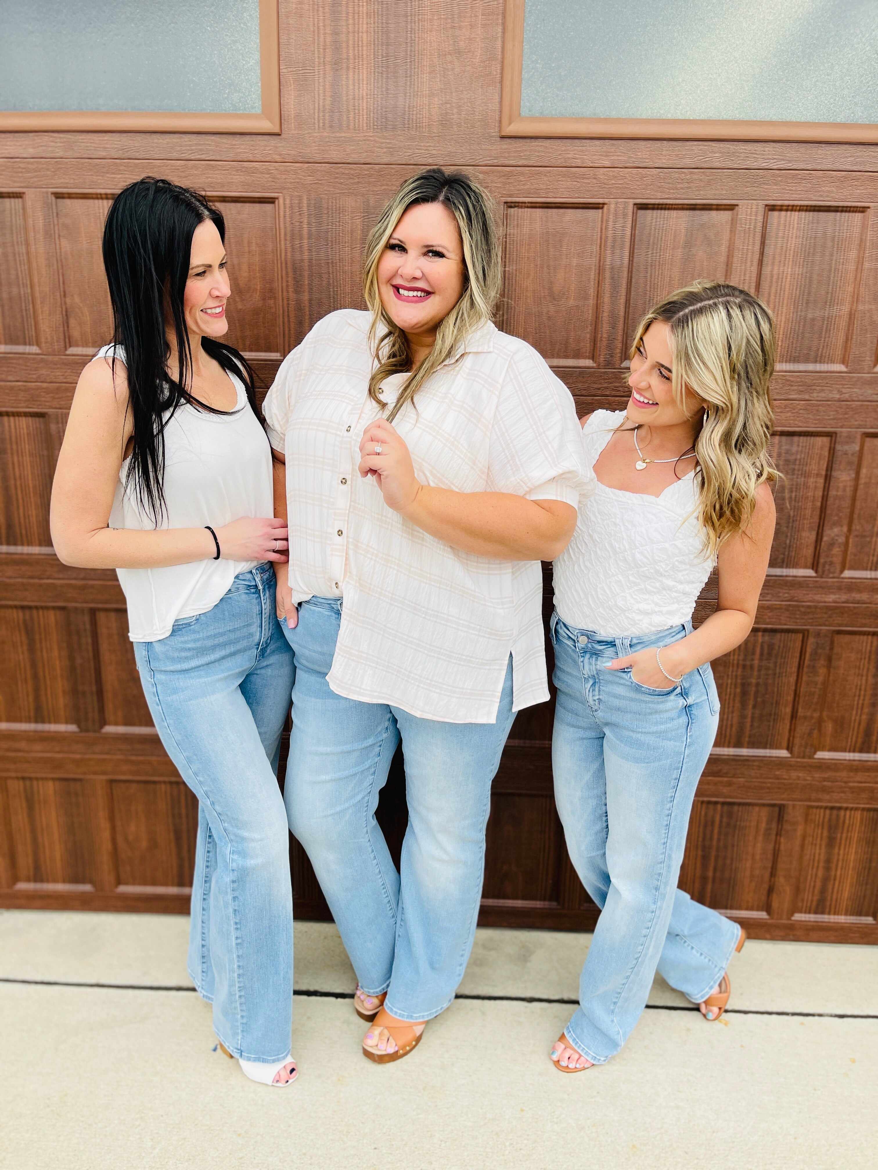 RESTOCK!  REG/CURVY Out of Pocket Love Lavender Stitching Wide Leg Jeans