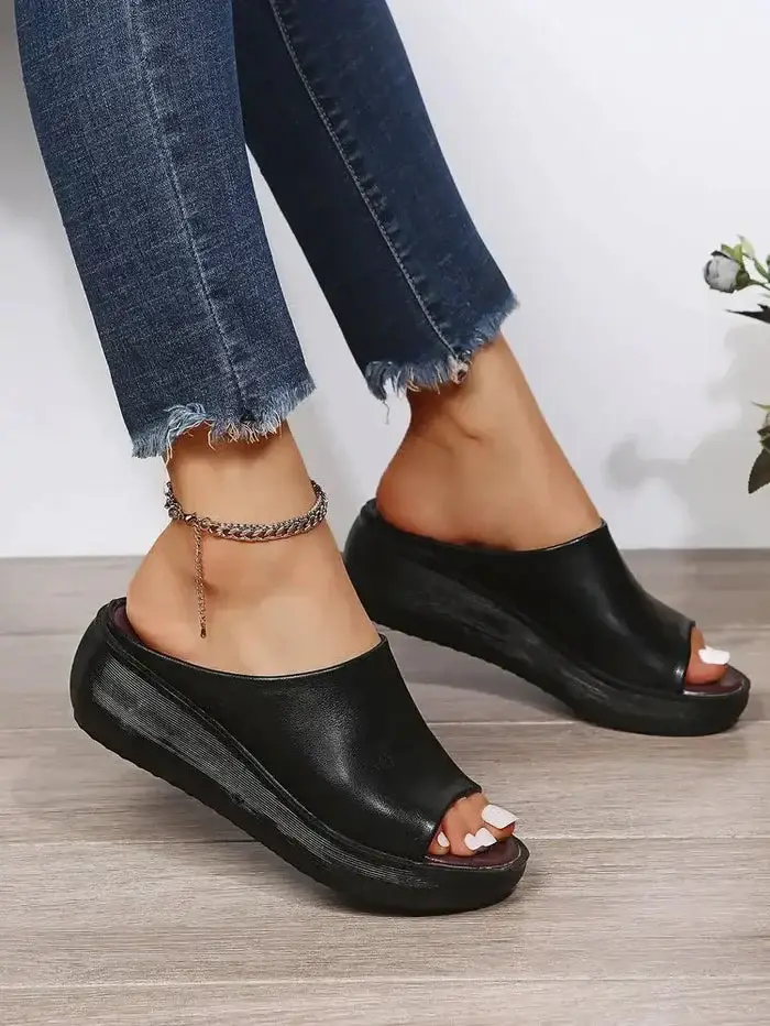 Ladies Leather Sole Slippers