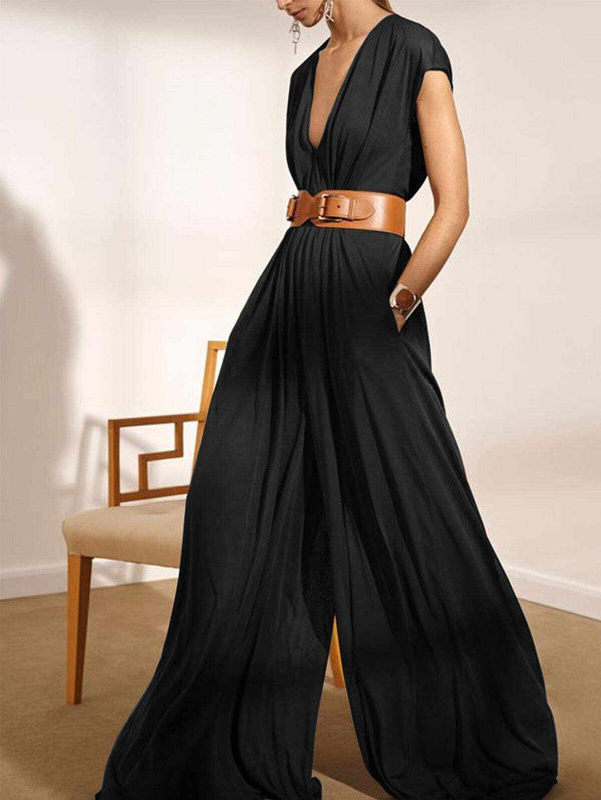 Elegant Plain Deep V Neck Sleeveless Plus Size Jumpsuit