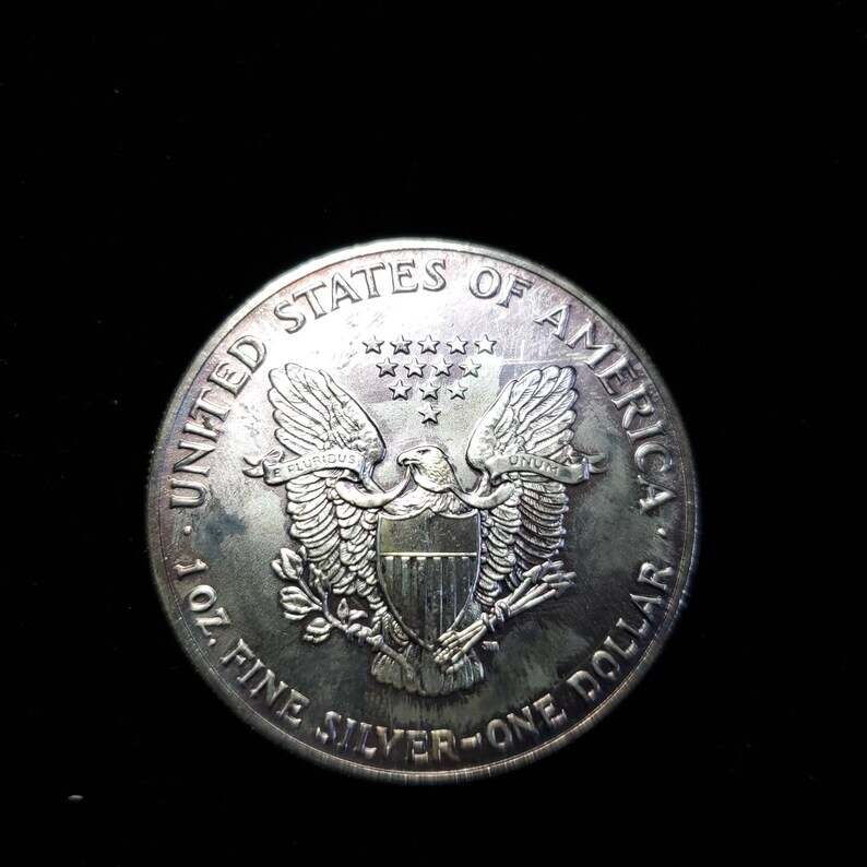 1992 American Silver Eagle Toned  -  1 Oz .999 Key date   Lot# 1402