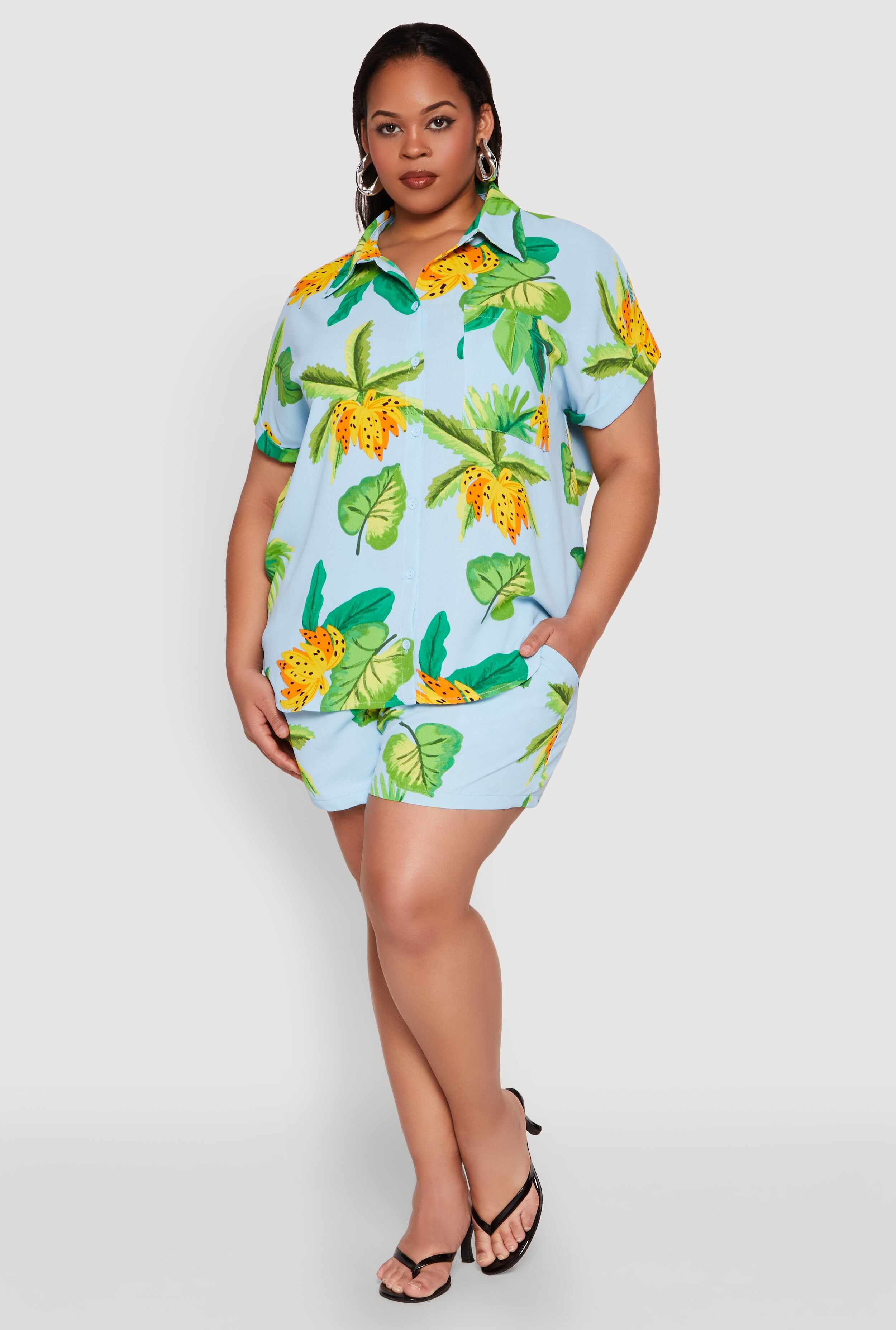 Plus Size Banana Tropical Print Shorts