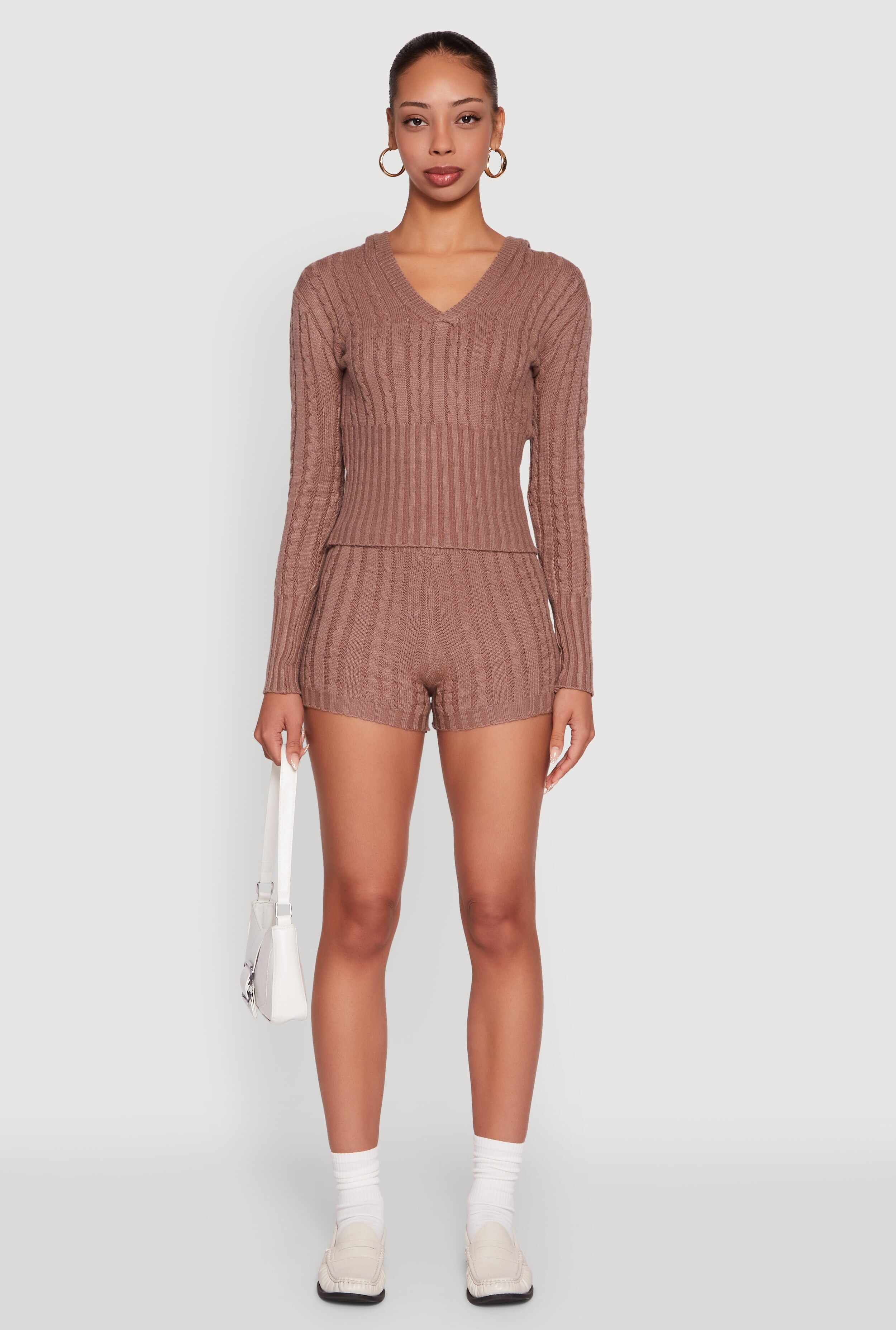 Mid Rise Cable Knit Shorts