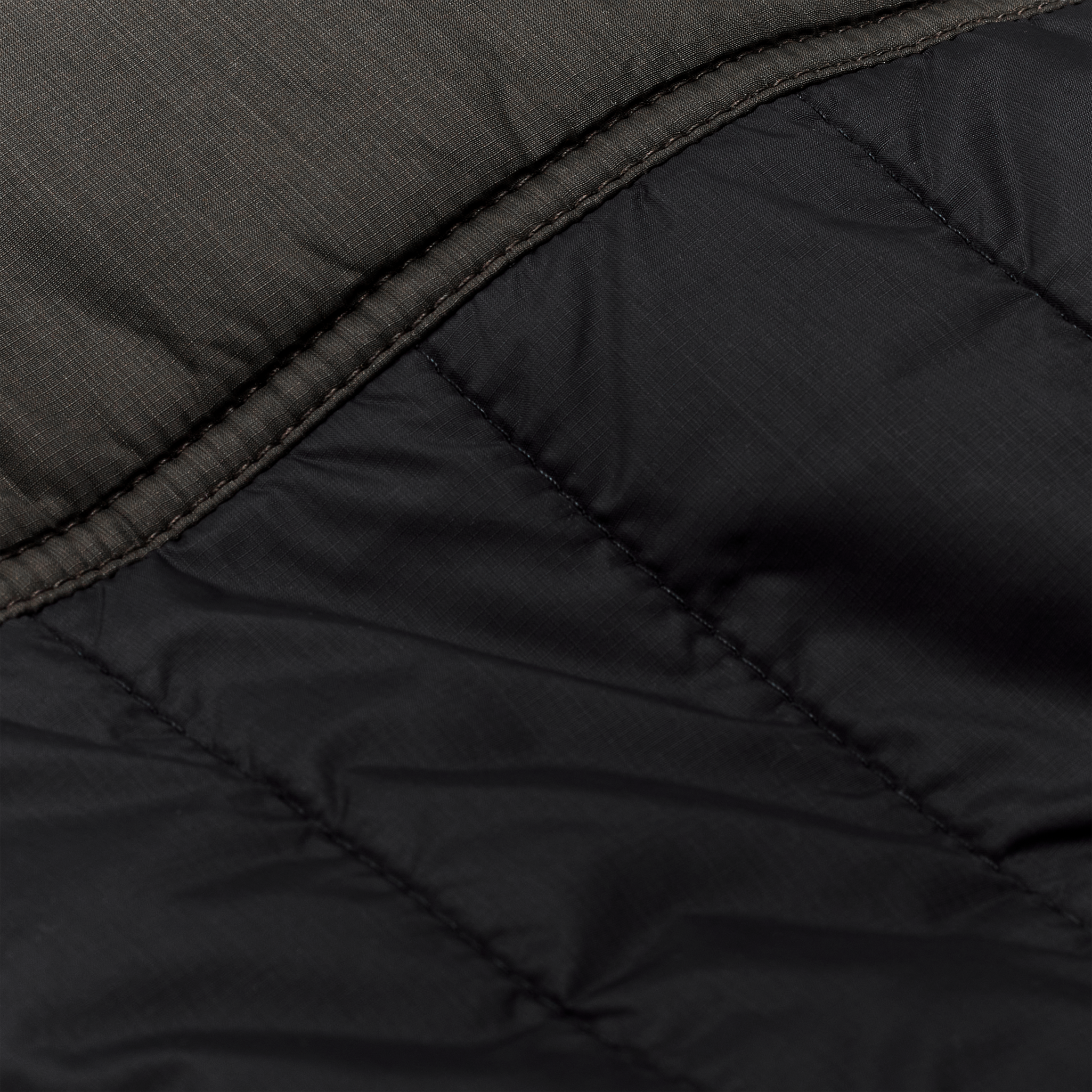 Ultralight Vest - Black / Olive Gray