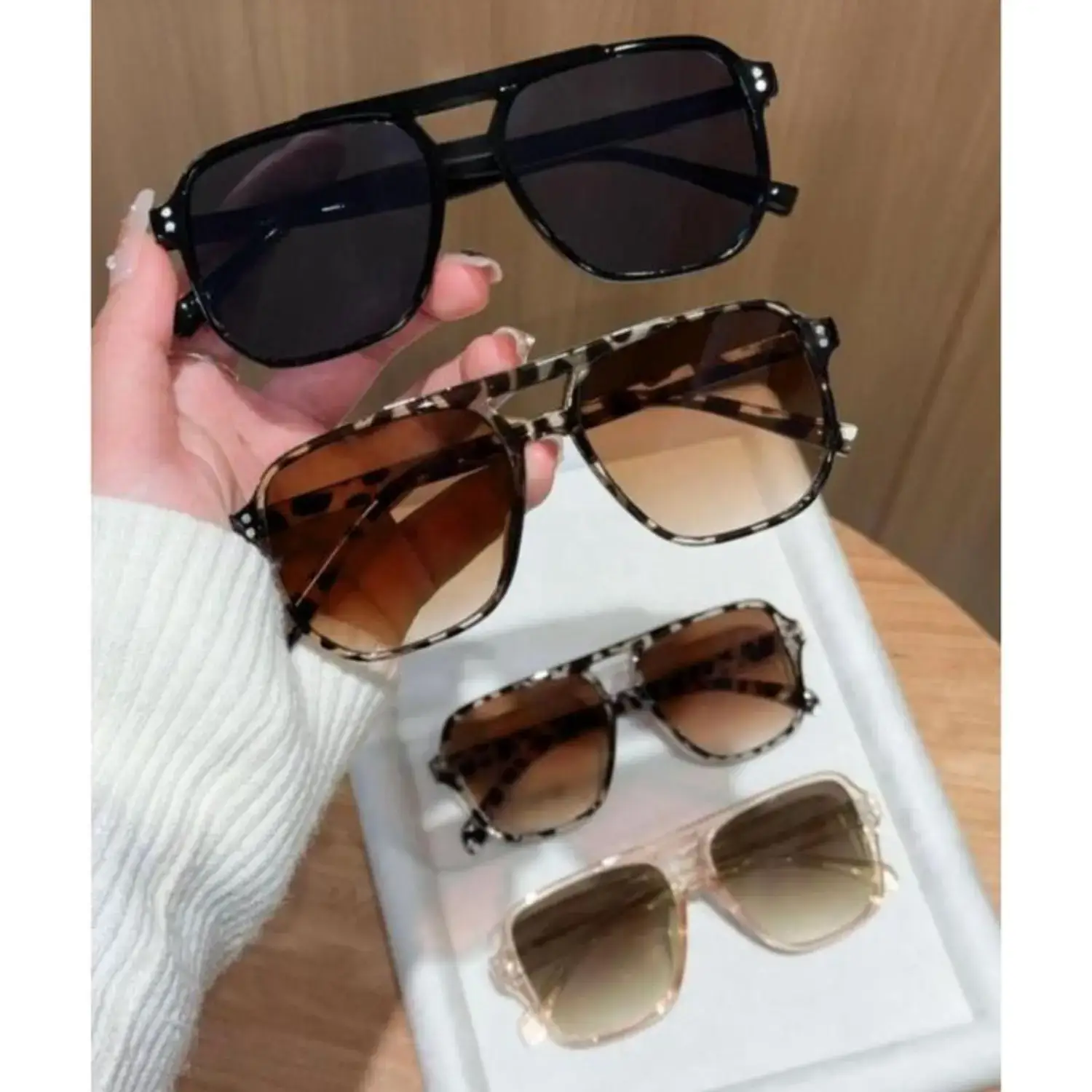 4-pack unisex Y2K fashionable versatile aviator sunglasses, stylish casual sunglasses for daily use, fashionable accessories for outdoor activities Lightweight Polarized Sports Square Vintage Small Oval Women's Glasses Double Bridge Sunglasses Set