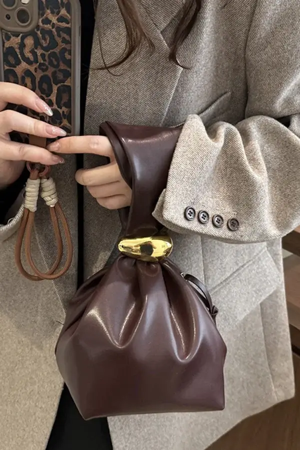 Retro Pleated Simple Bucket Bag