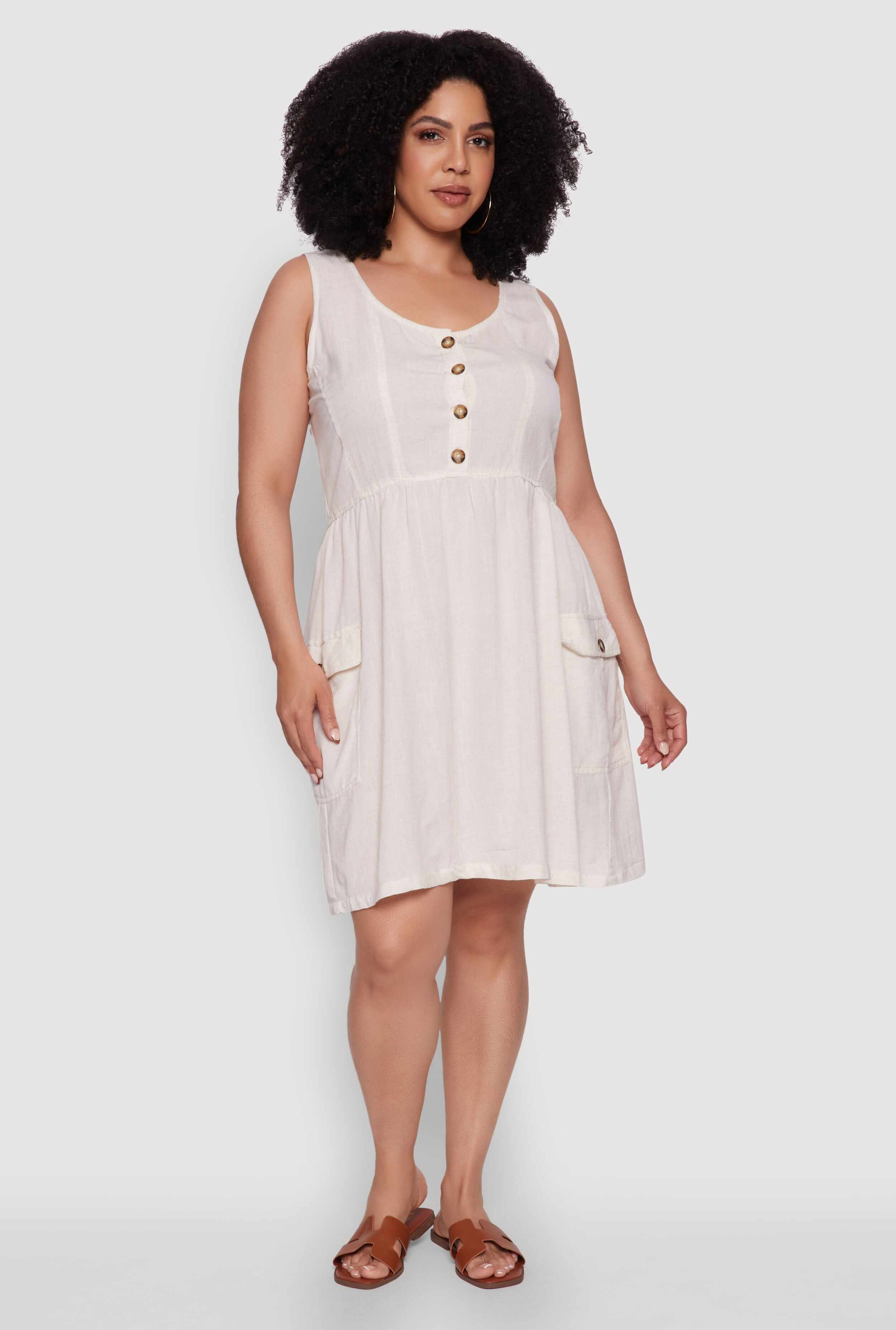 Plus Size Sleeveless Sundress with Cargo Pockets