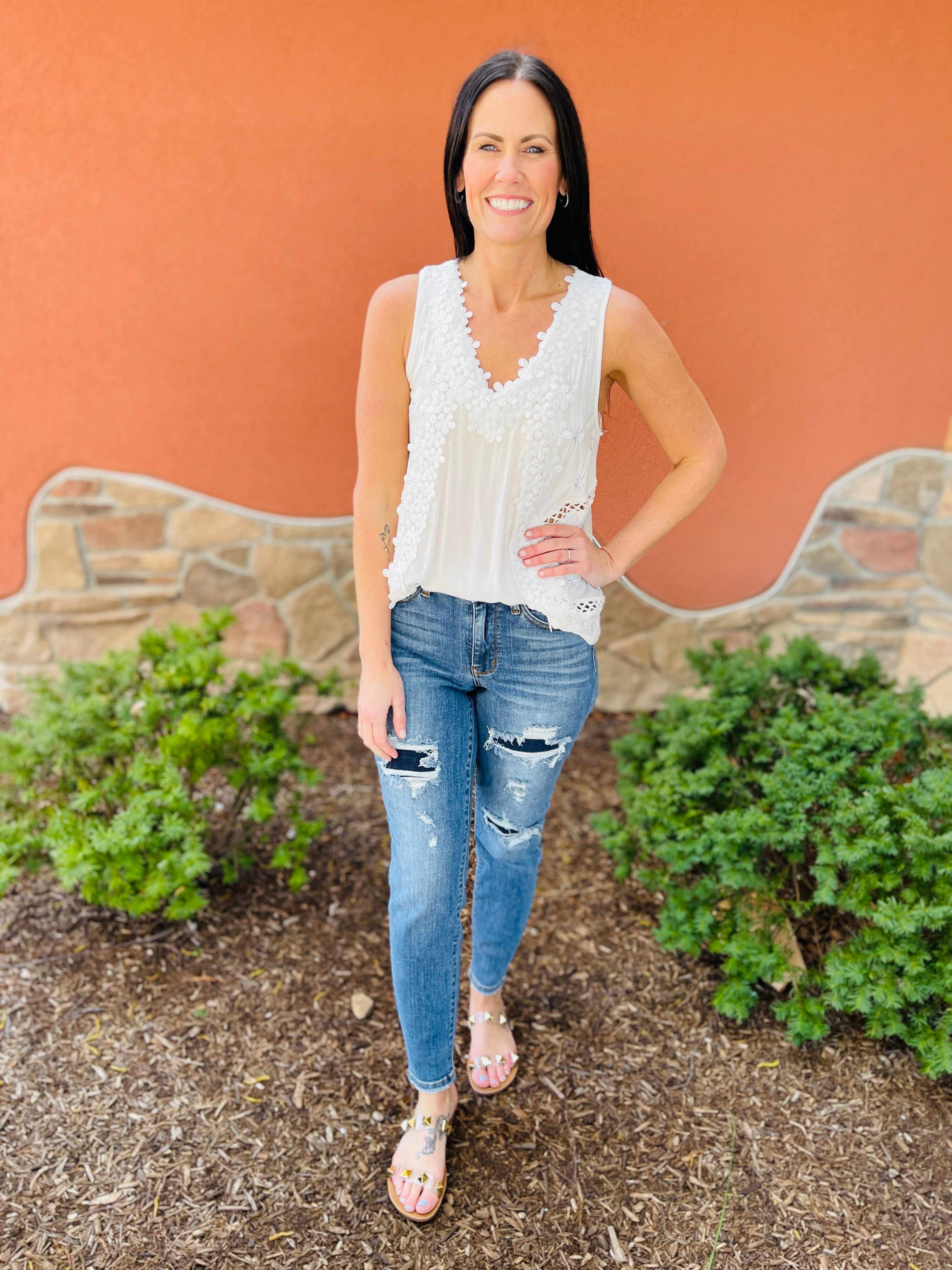 REG/CURVY Best In The Patch Midrise Relaxed Fit Jeans