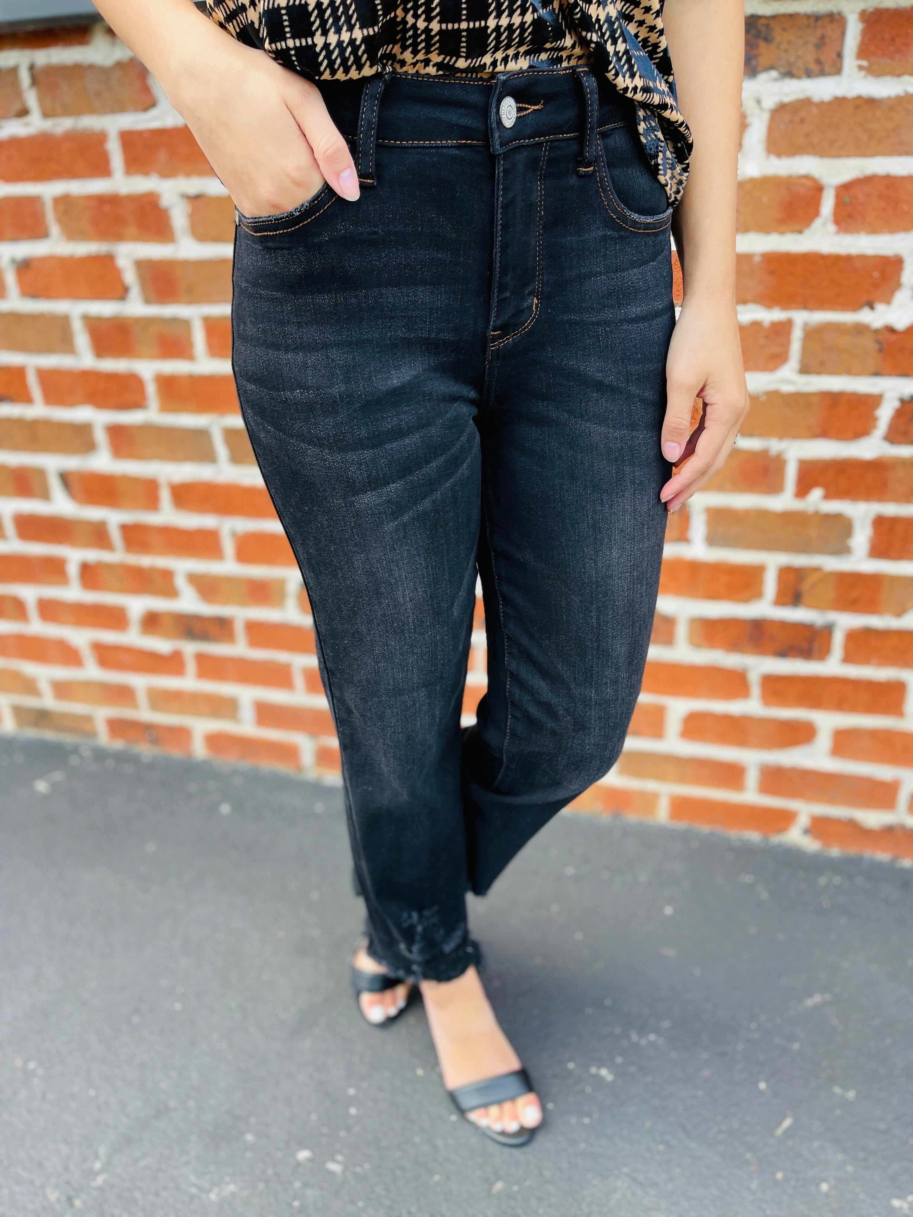 PLUS/REG Play It Straight Leg Jeans
