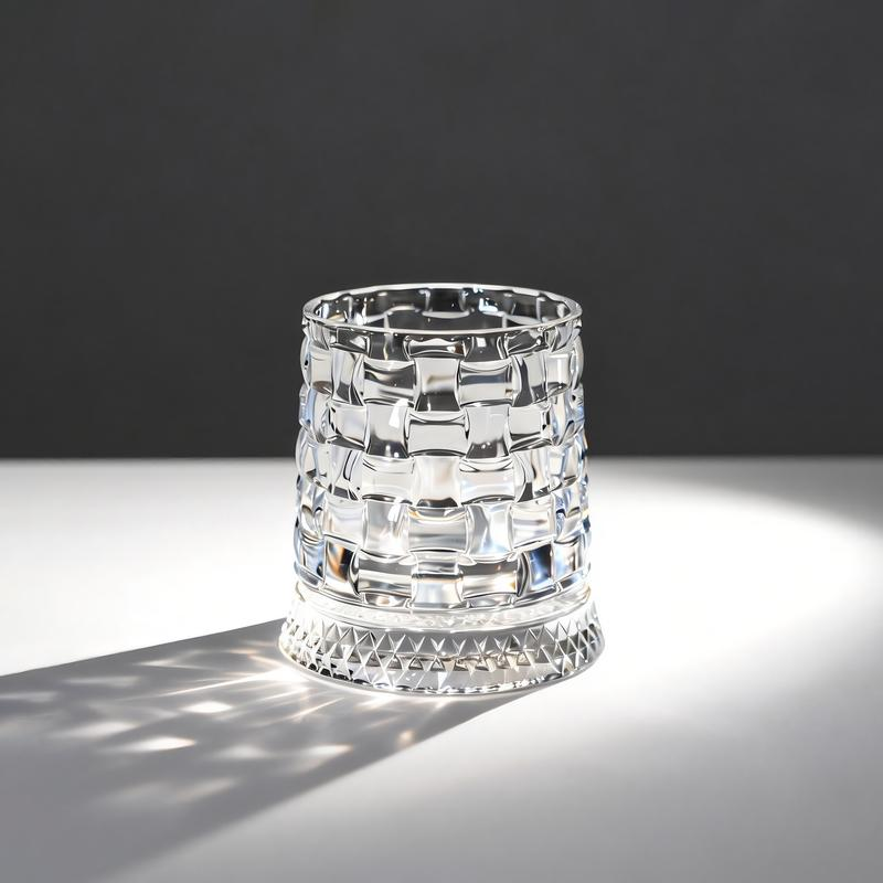 Luxury 360° Spinning Crystal Glass – Star-Cut Stress Relief Whiskey & Wine Glass, Elegant European Barware Gift，Rotating Glass Cup Spinning Glass Cup