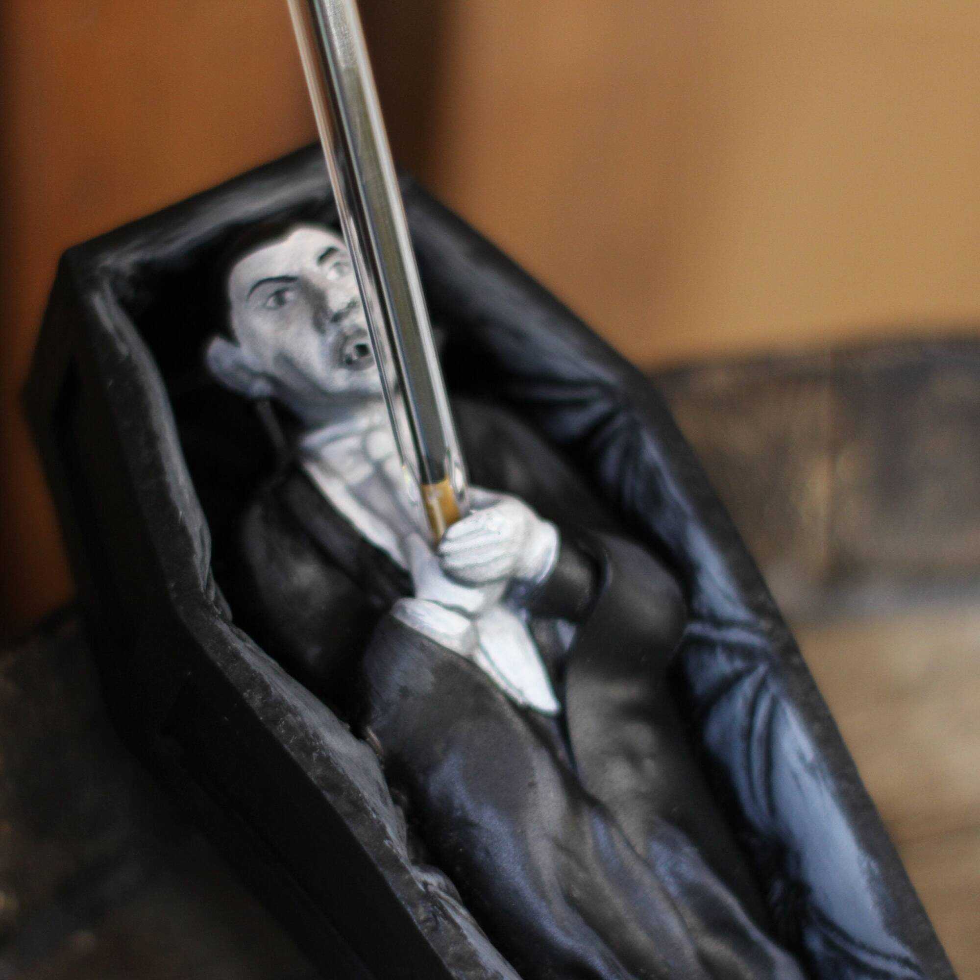COFFIN pen HOLDER | gothic office