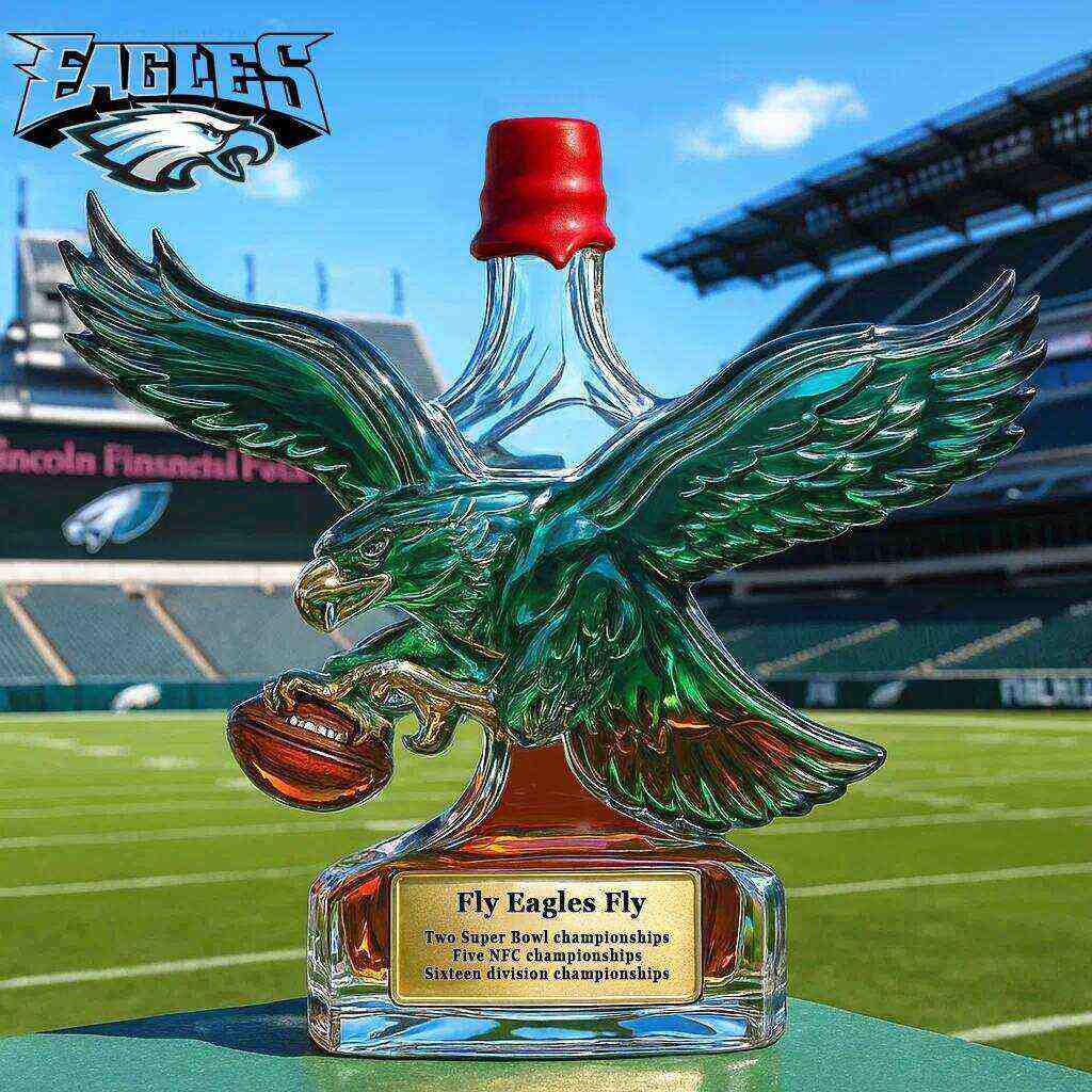 Philadelphia Eagles Retro Logo Whiskey Bottle