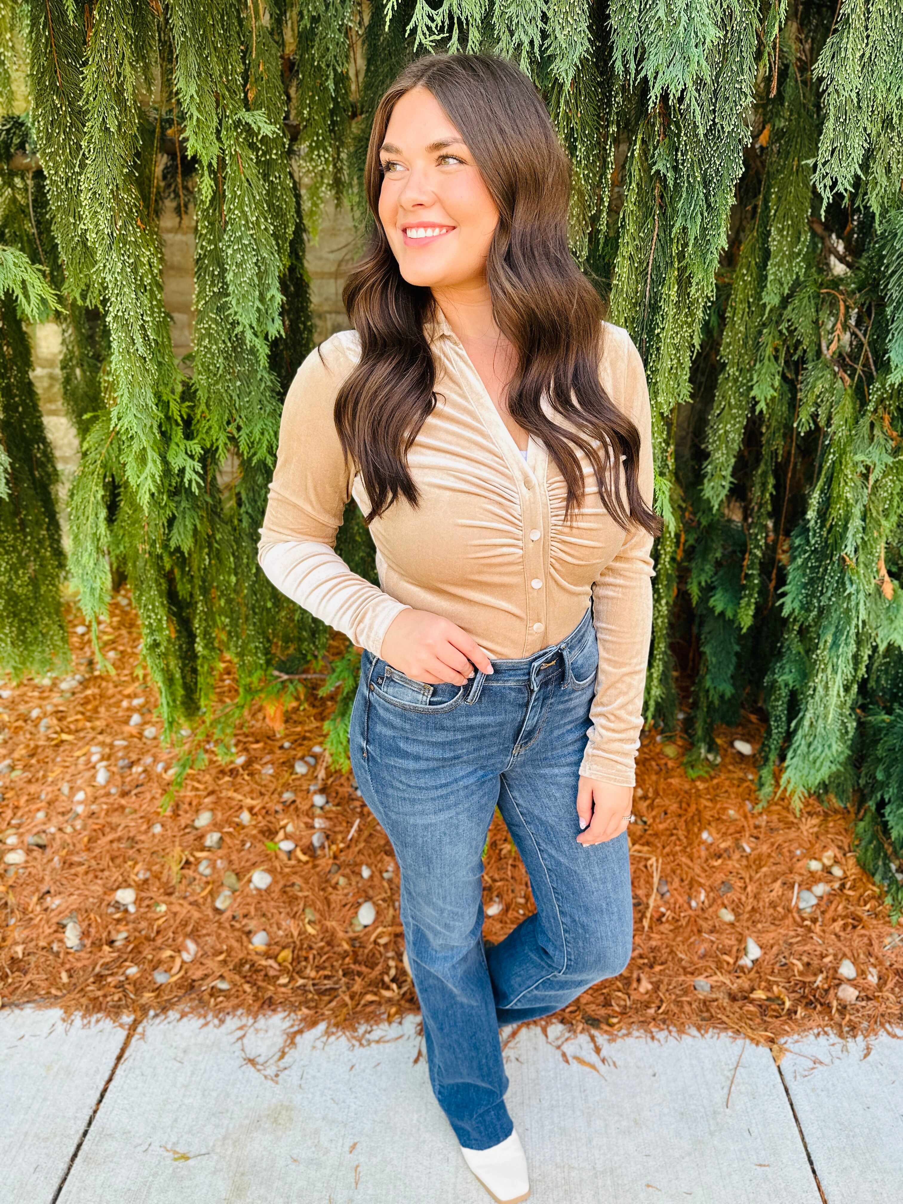 REG/CURVY Baby Got Bootcut Nondistressed Jeans