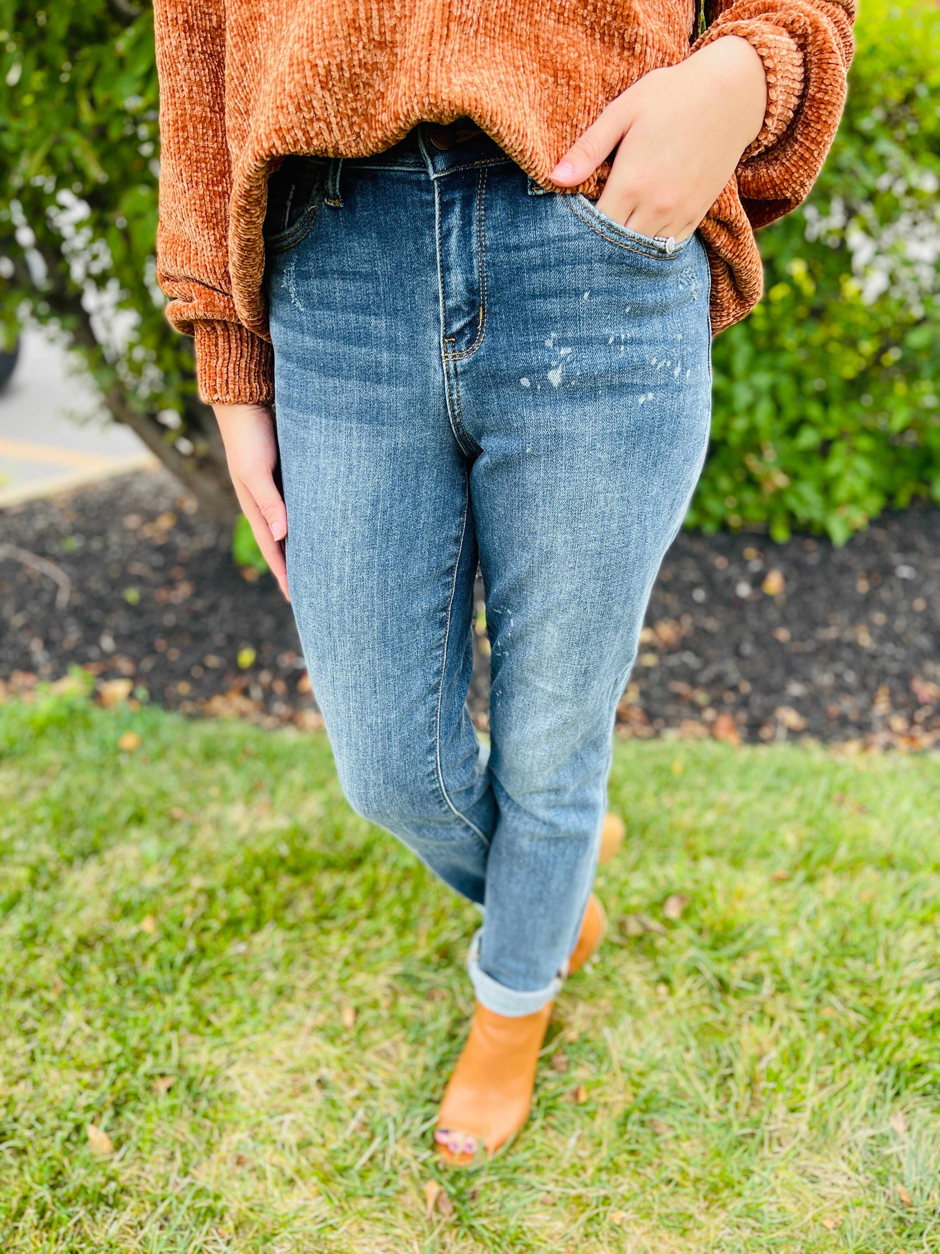 RESTOCK! PLUS/REG Bleach Vibes Nondistressed Bleach Splatter Boyfriend Jeans