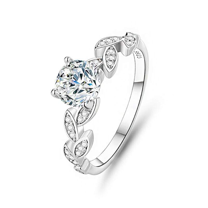 Diamond and sapphire-embroidered leaf-shaped elegant ring