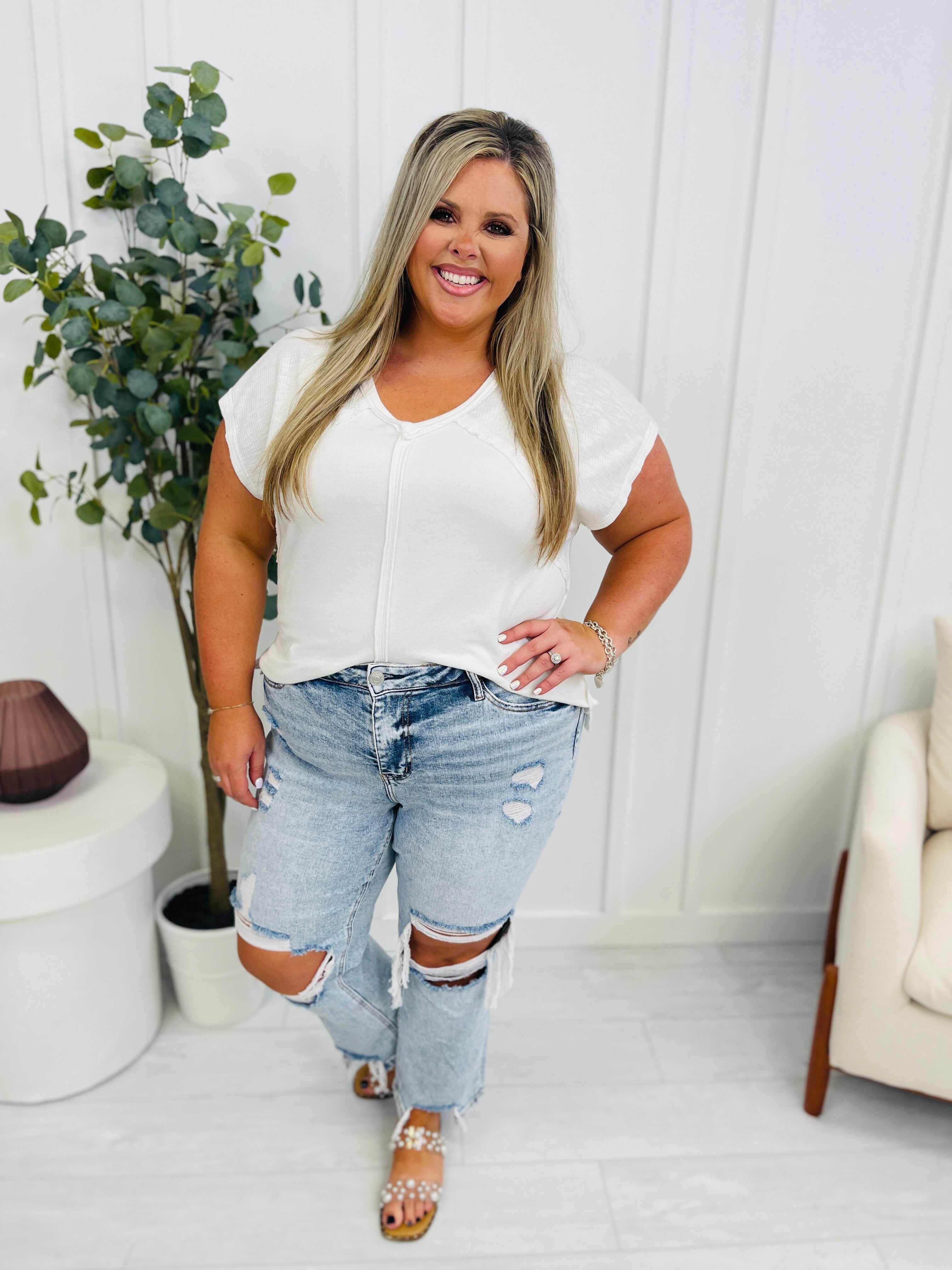 RESTOCK! Lovervet REG/CURVY You're My Lover Cropped Straight Leg Jeans