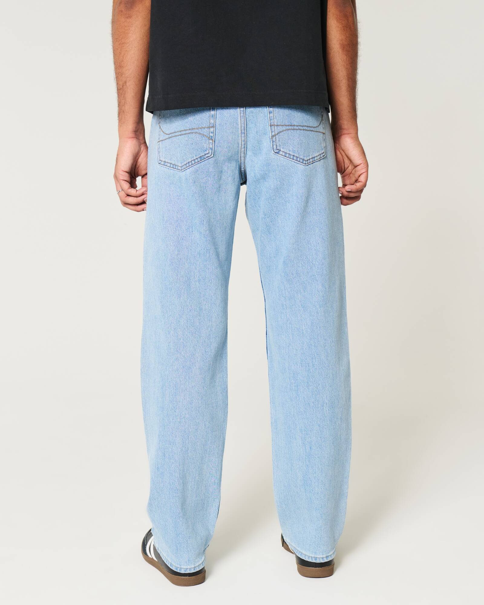 Loose Carpenter Jeans