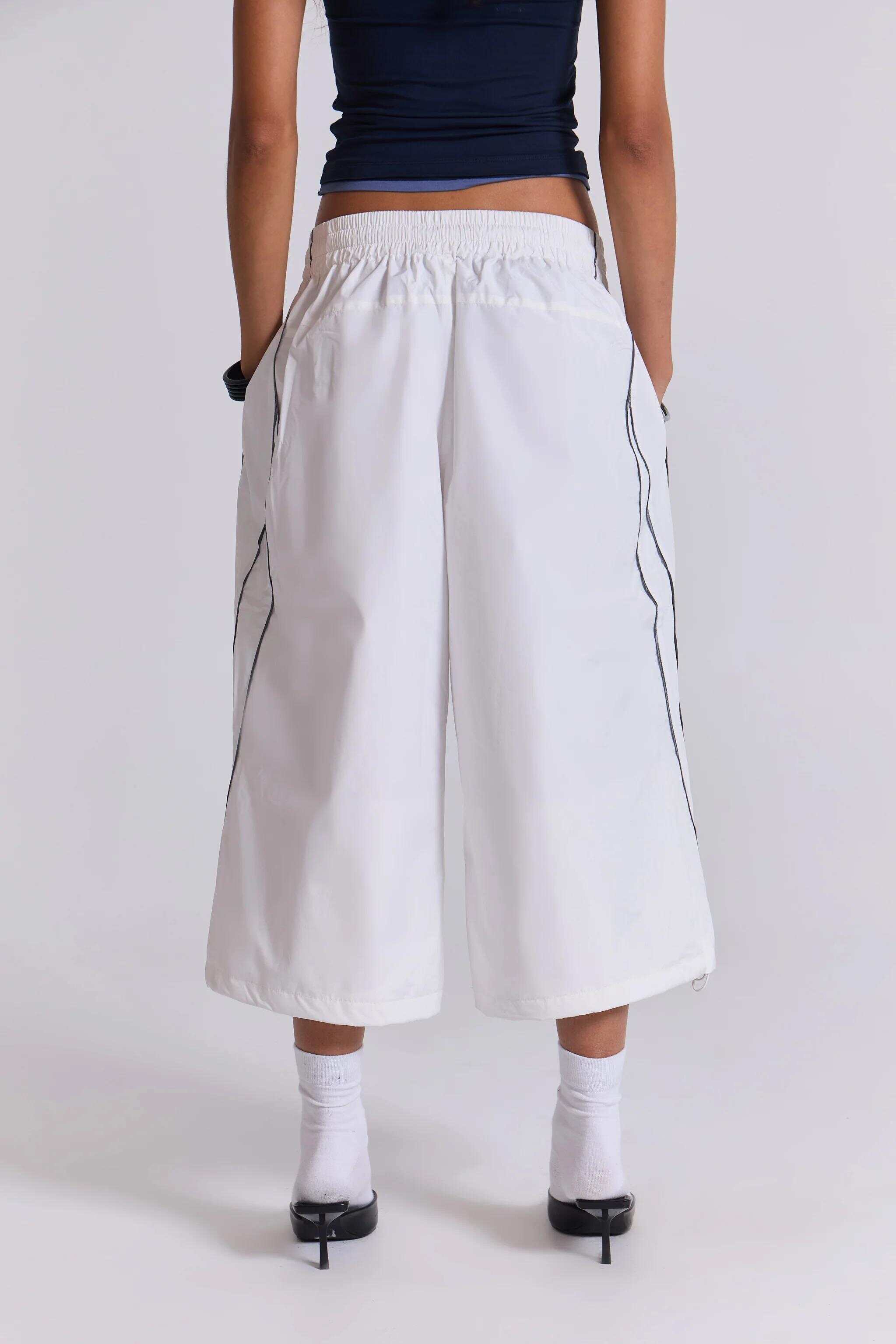 Arctic Vapor 3/4 Shorts