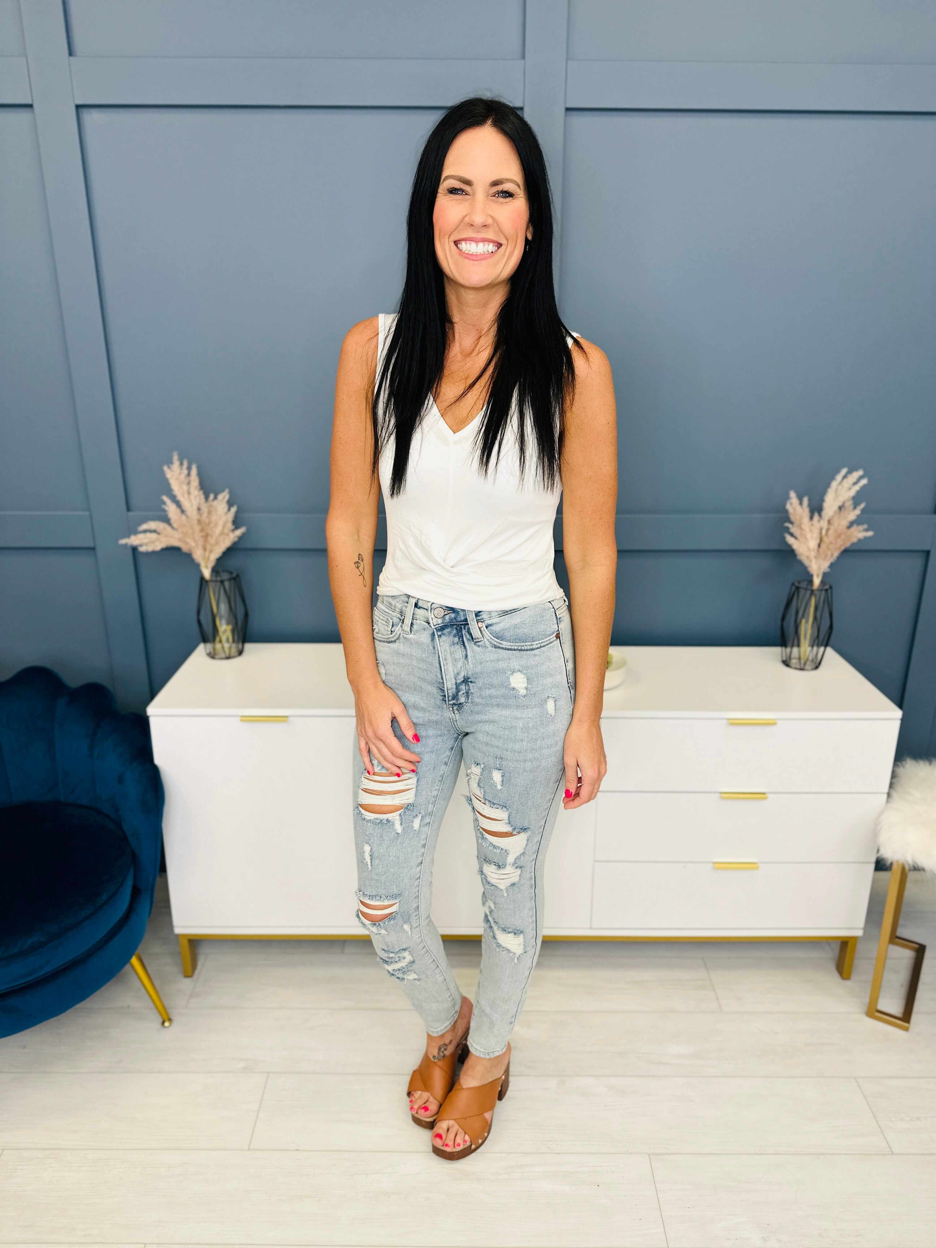 Tummy Control Skinny Jeans in Reg/Curvy Always in Control Restock