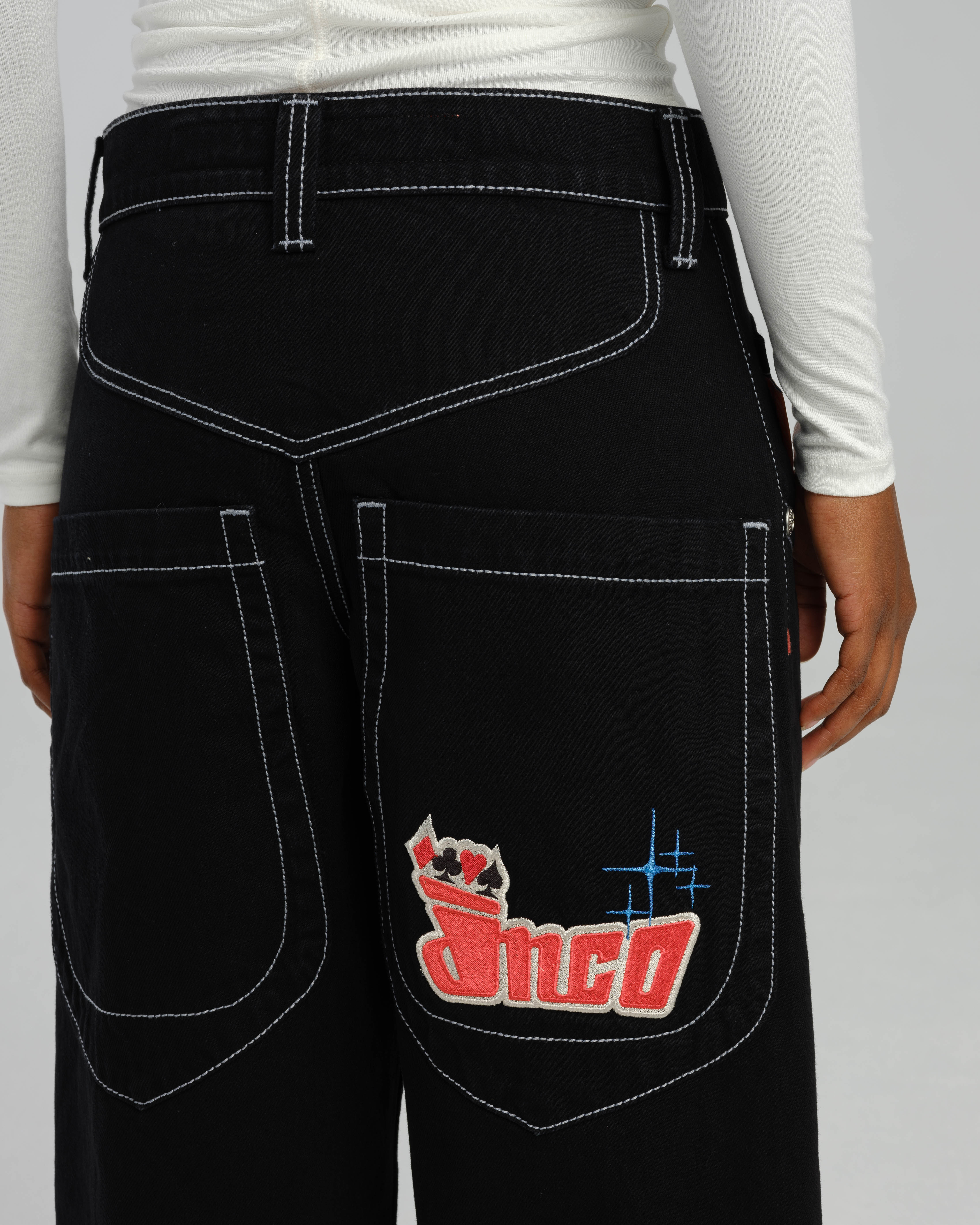 W1169 Low Down Deck. 20