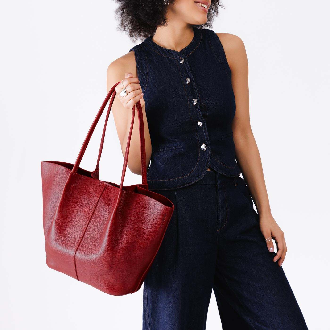 Devan Bucket Tote
