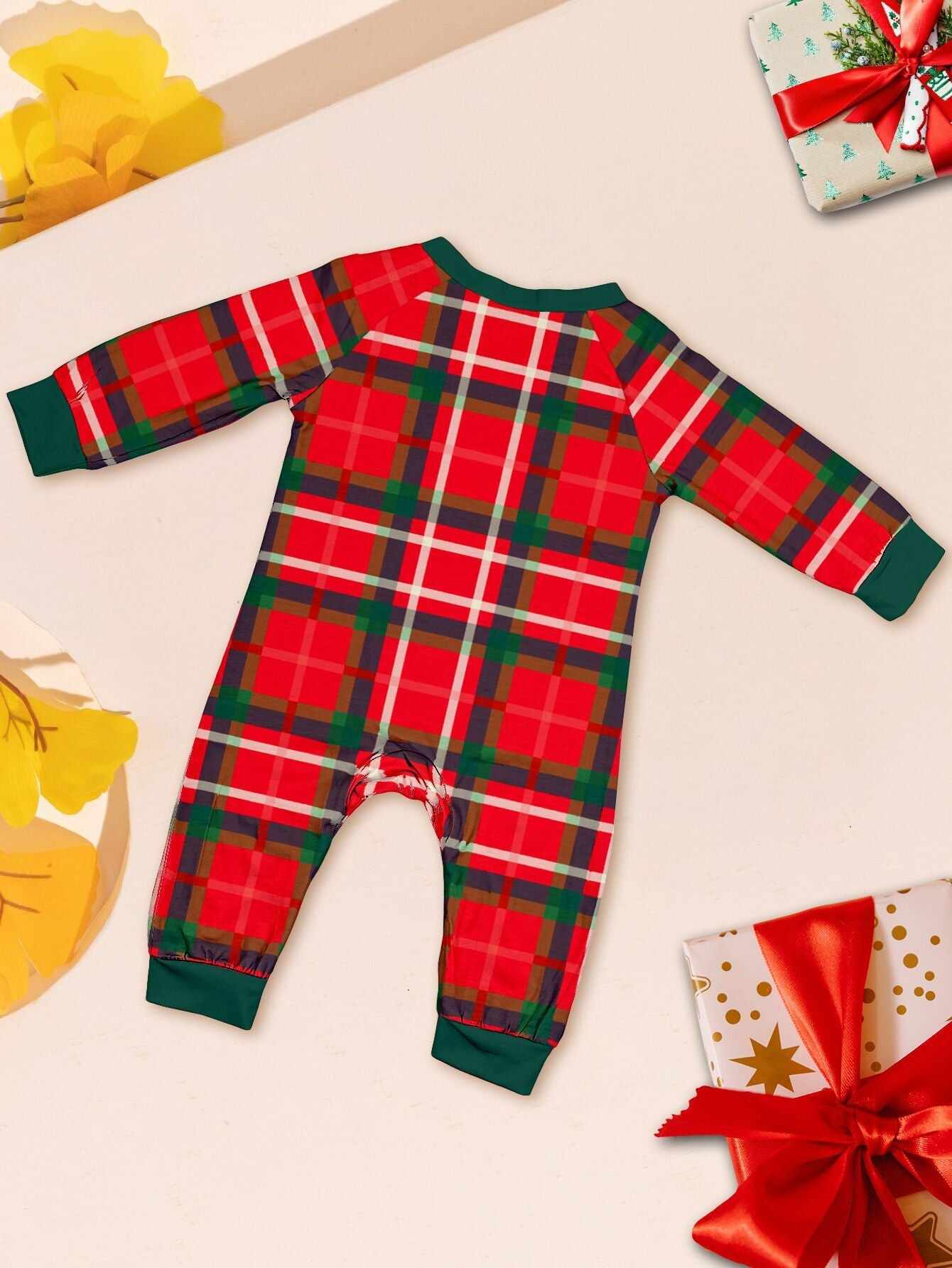 Christmas Tree Printed Family Matching Christmas Pajamas Sets