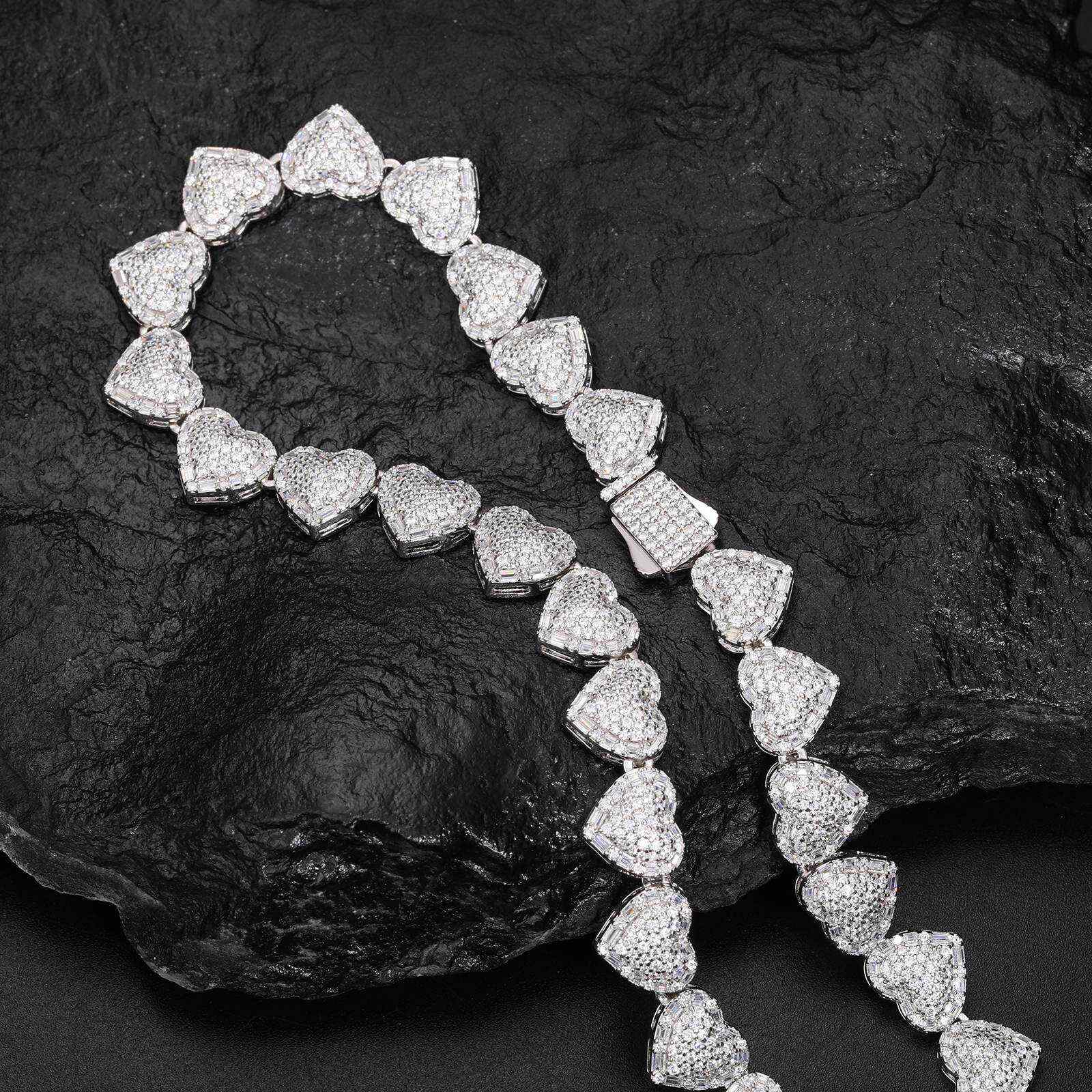 TestTest 10mm S925 Baguette Moissanite Iced Heart Link Chain