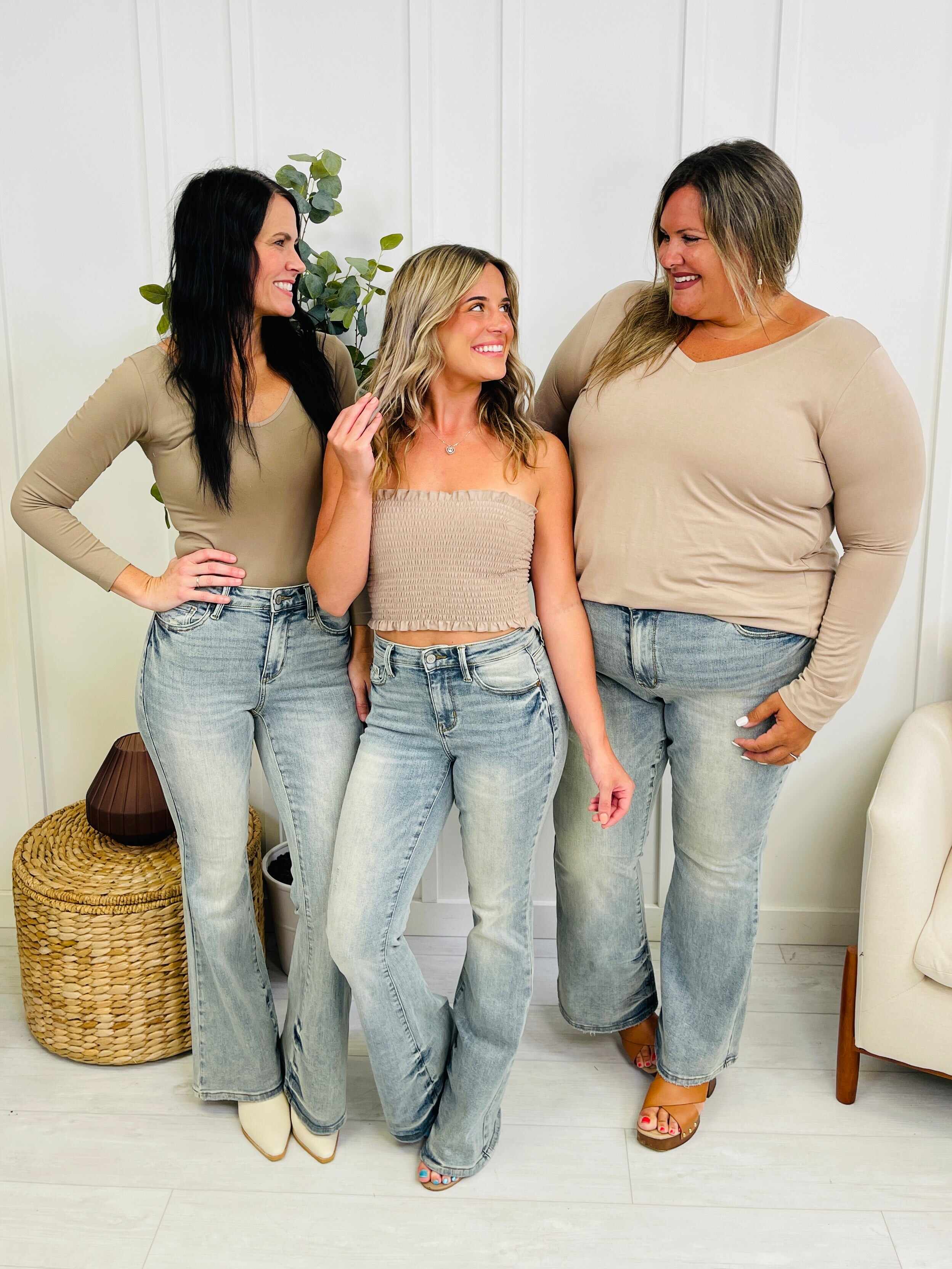 RESTOCK! REG/CURVY Major Crush Tinted Flare Jeans