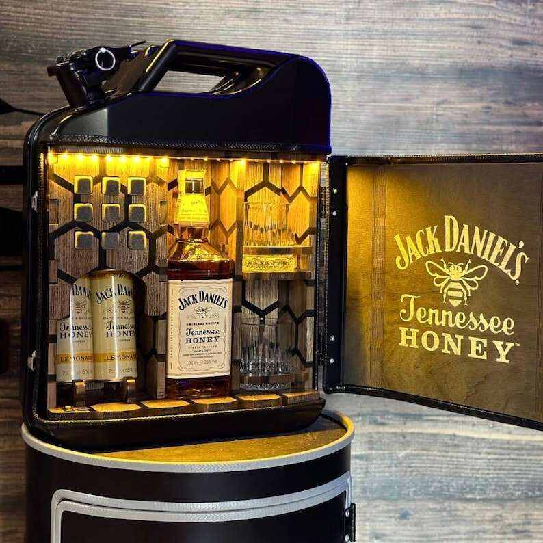 20 L Personalized Christmas Gift , Jerry Can Mini Bar, Custom Original Gift For a Man, Fuel Bar, Travel Canister Mini Bar, Custom fuel bar