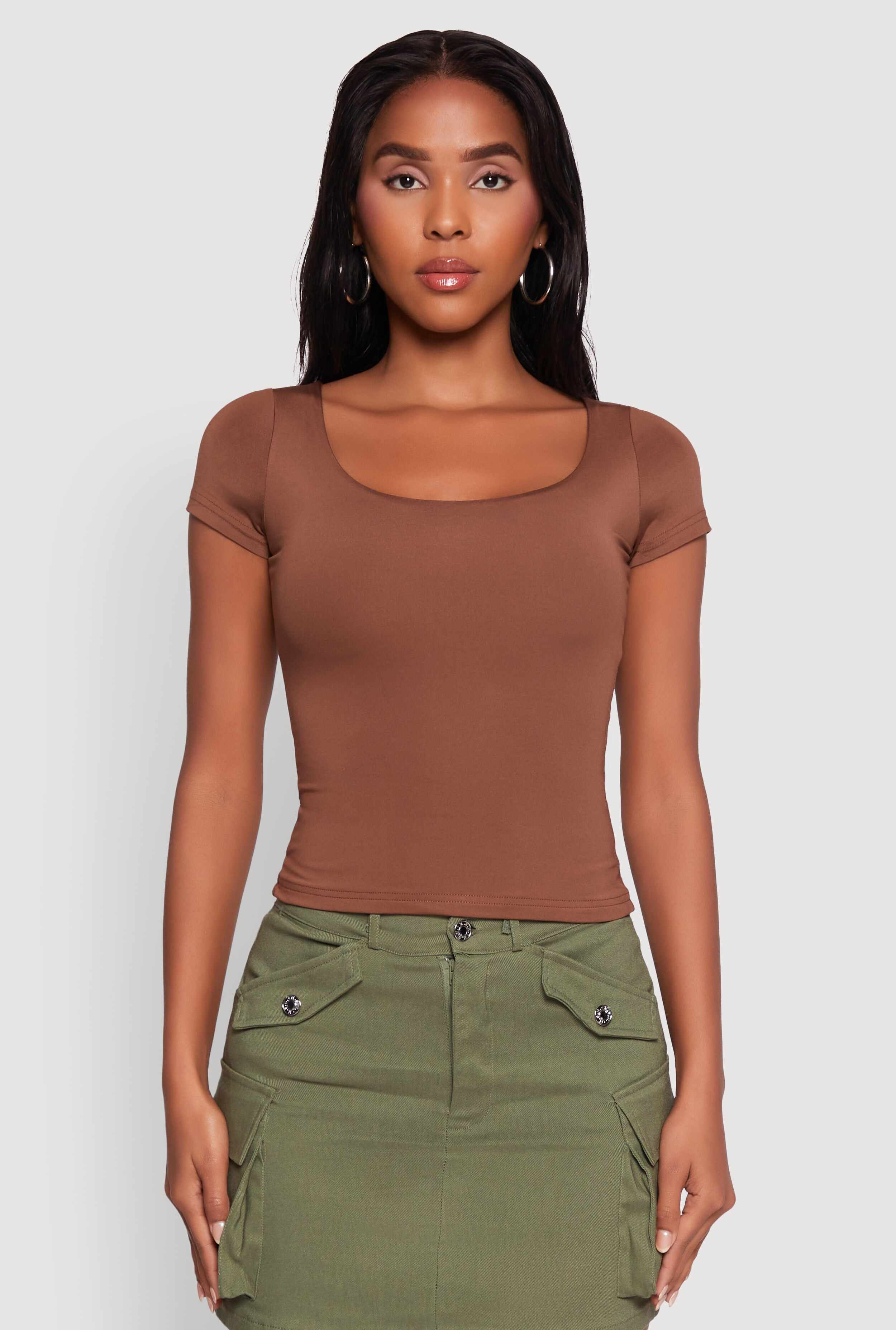 Daisy Classic Fit Scoop Neck Short Sleeve T-Shirt