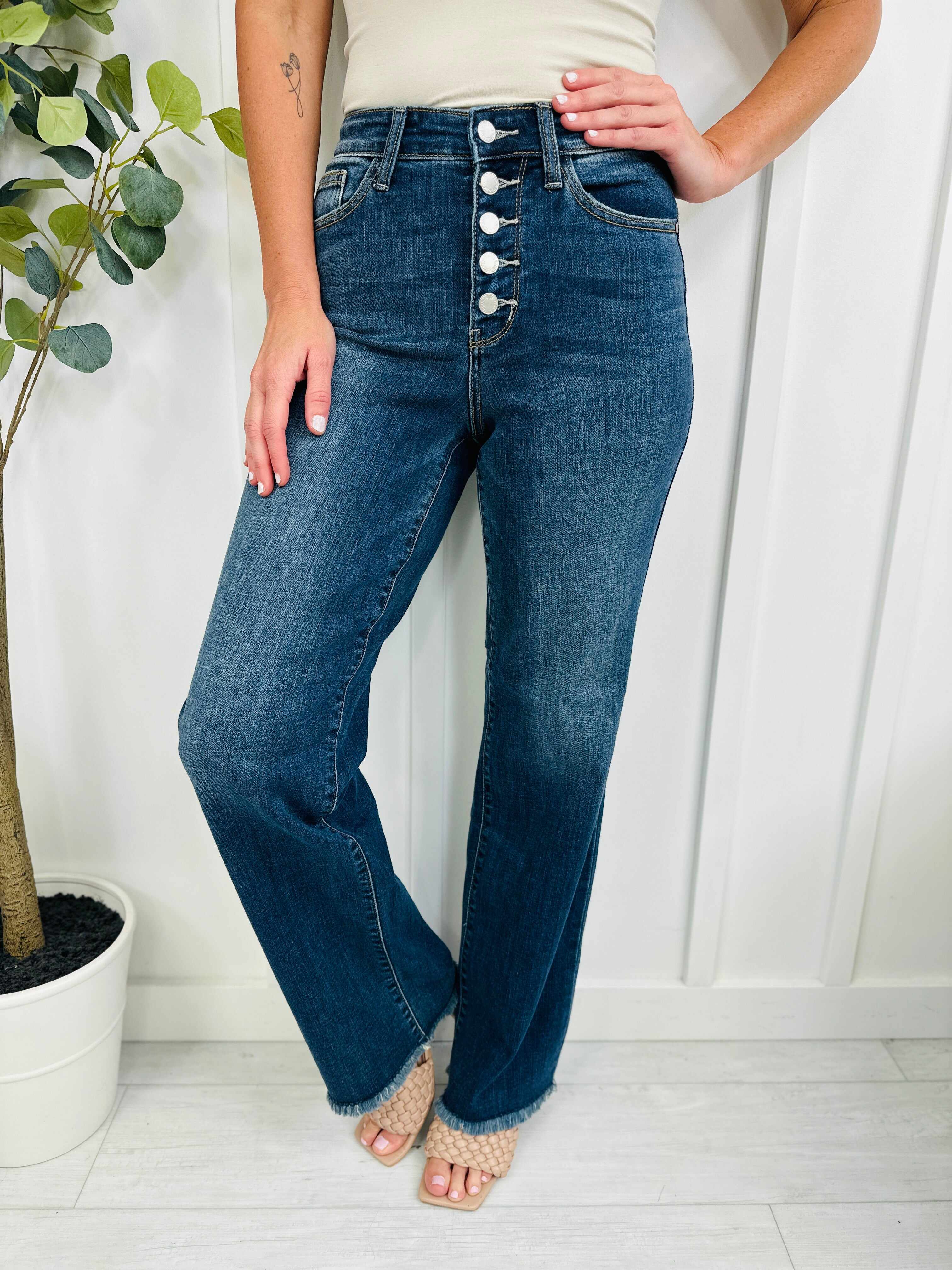 REG/CURVY Learn to Fly Wide Leg Jeans