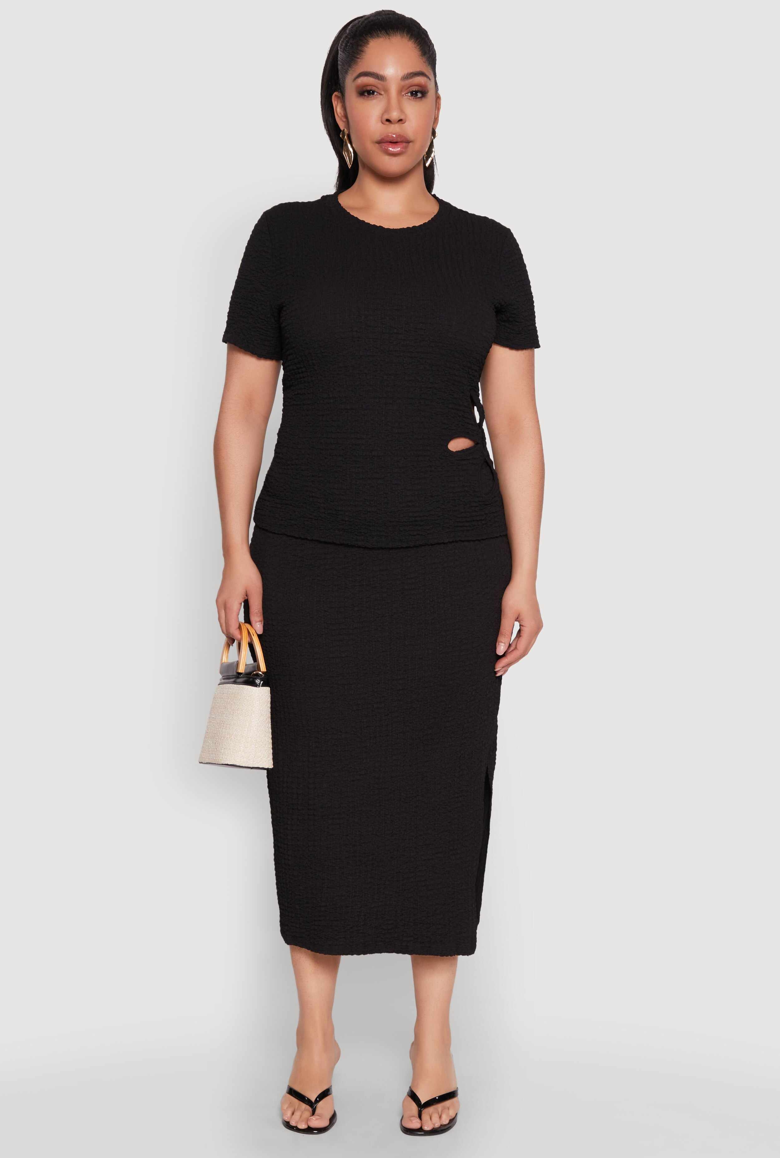 Plus Size Textured Knit Midi Skirt