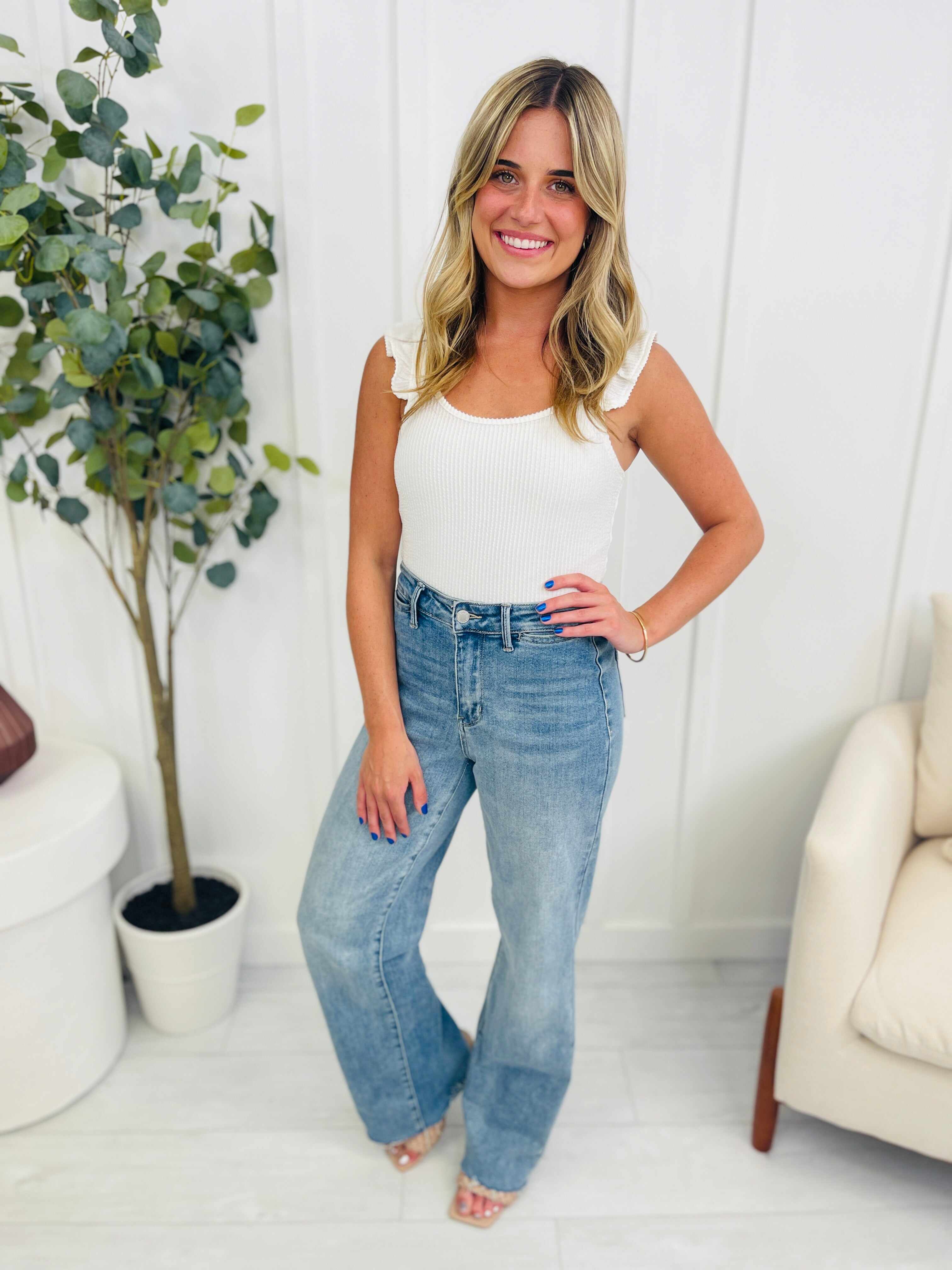 REG/CURVY Stand By Me Wide Leg Trouser Jeans