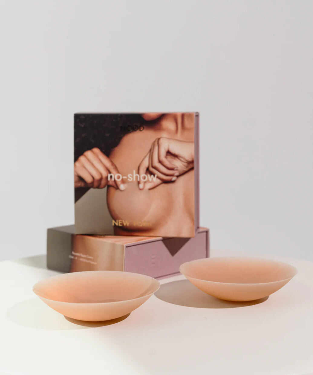 No-Show Adhesive Reusable Nipple Covers