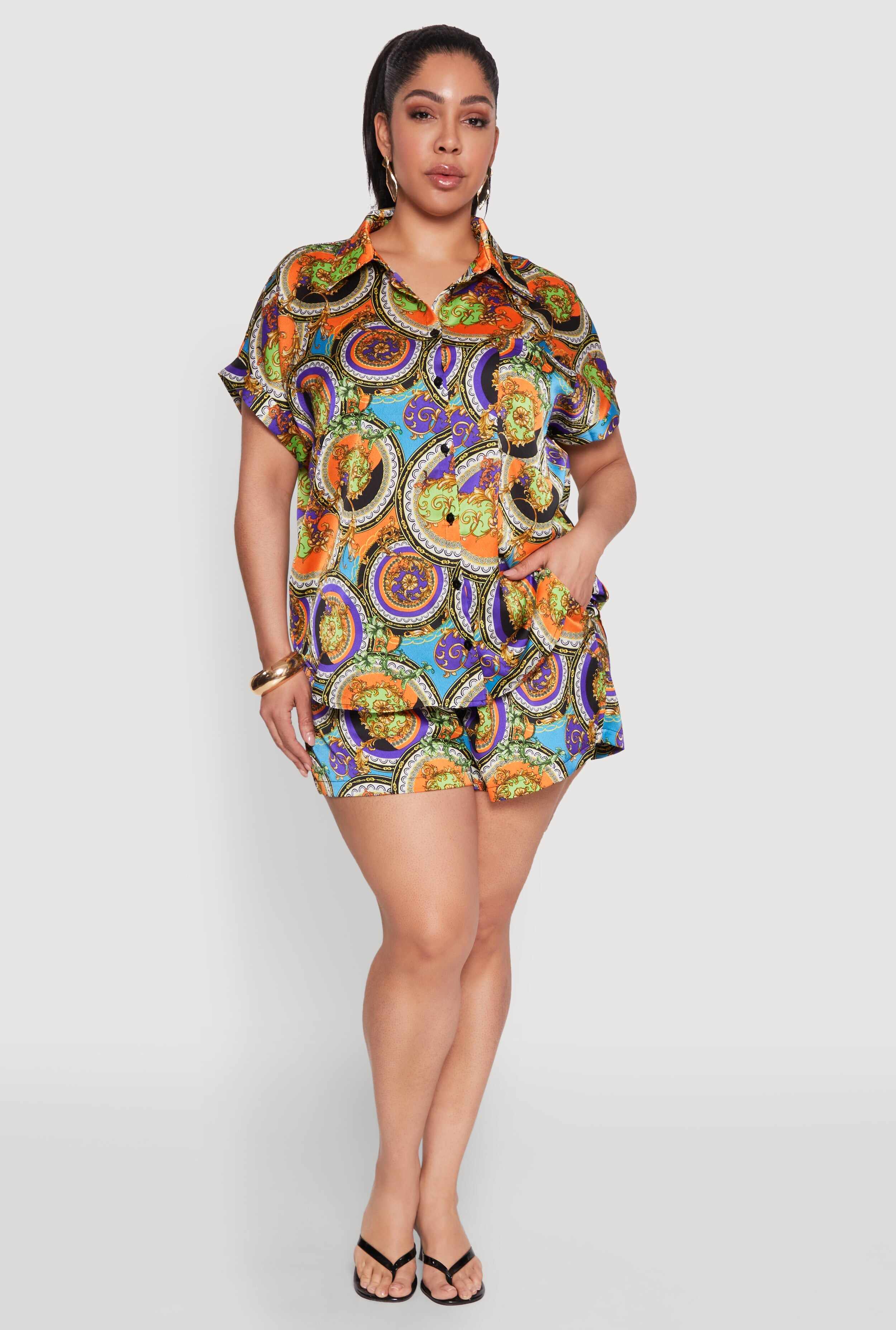 Plus Size Smocked Chain Print Shorts