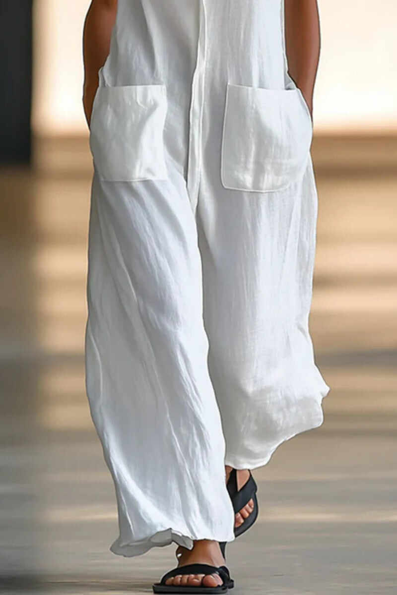 Sleeveless Solid Color Round Neck Jumpsuit