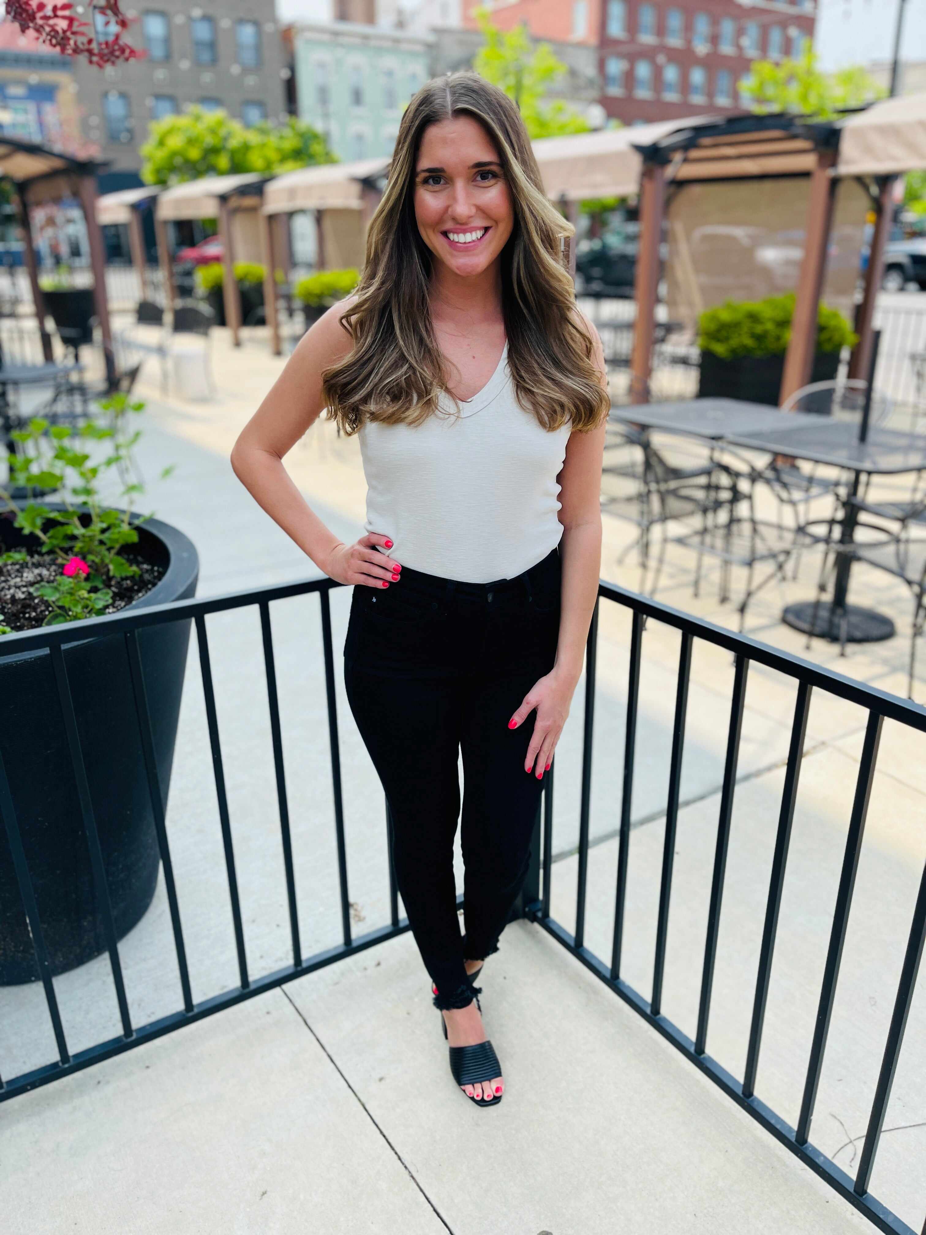 MARKDOWNS! Tummy Control Black Skinny Jeans in Reg/Curvy Fifth Restock!