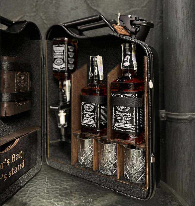 20 L Jerry Can Mini Bar With Alcohol Dispenser, Home Mini Bar, Handmade Travel Bar Set, Gift for him, For Husband, For Dad, Custom Fuel Bar