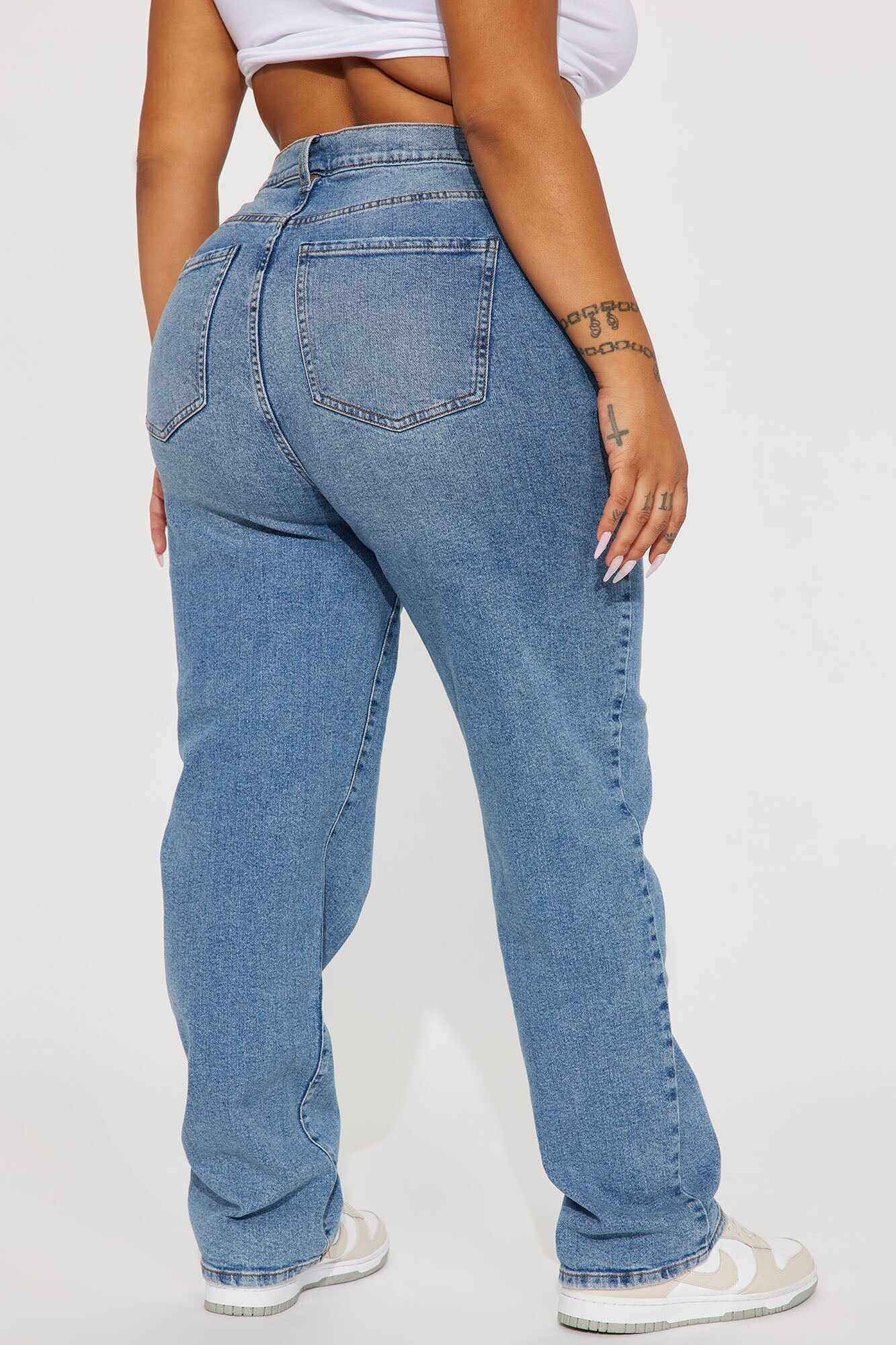 Nova 90s Straight Leg Jeans - Vintage Blue Wash